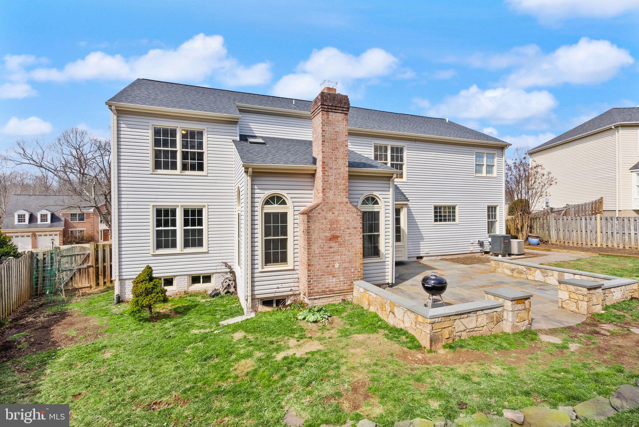 COMPTON HEIGHTS - Residential