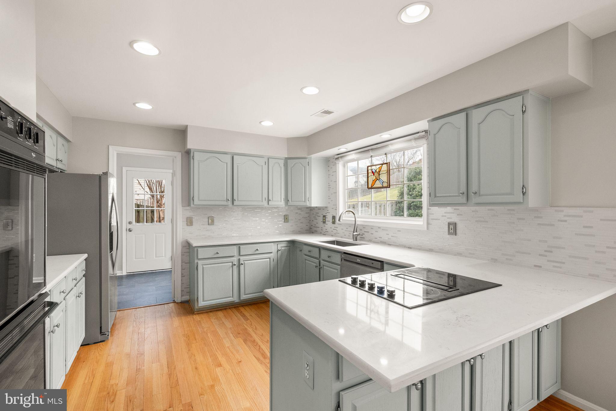 COMPTON HEIGHTS - Residential