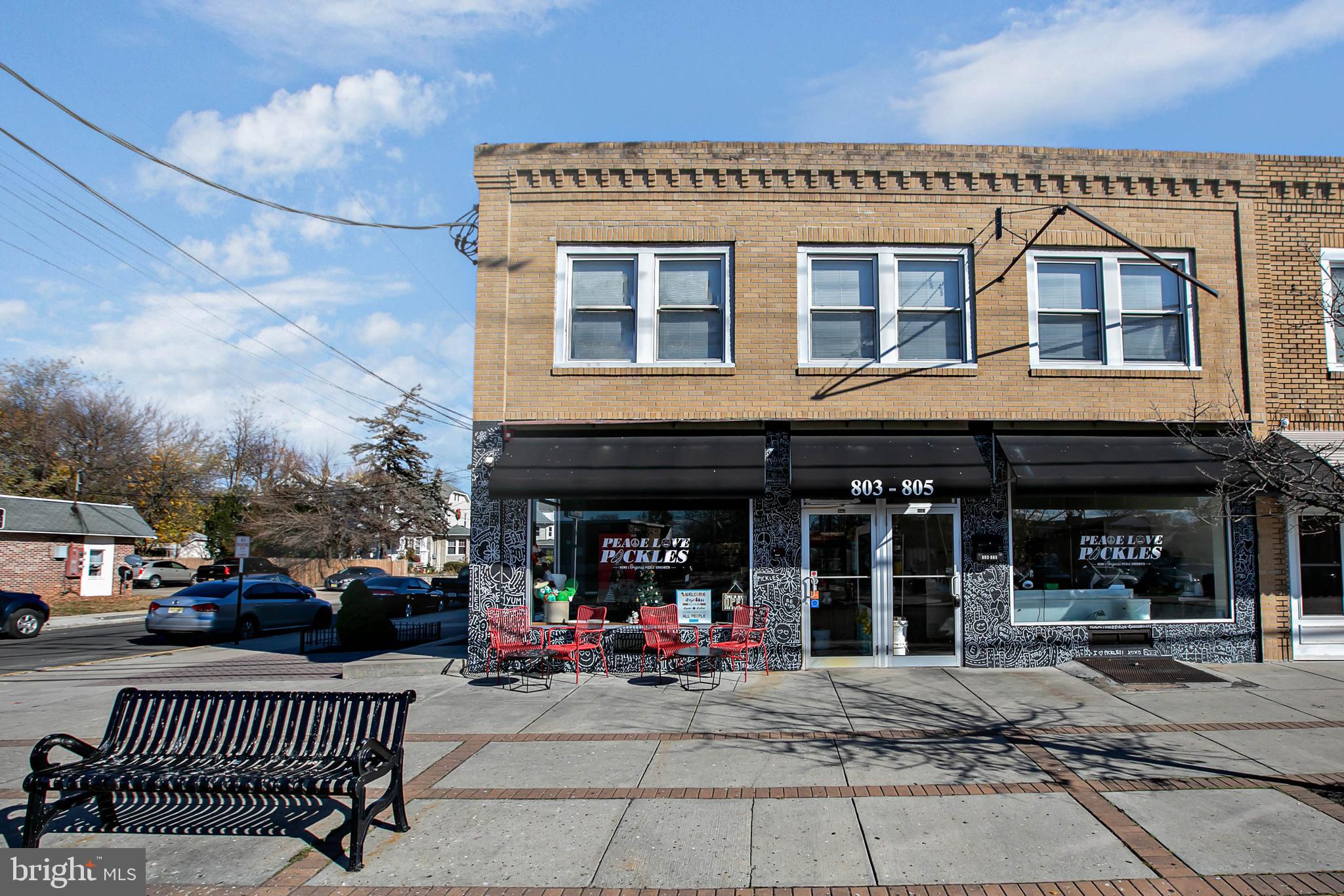 805 WHITE HORSE PIKE B1