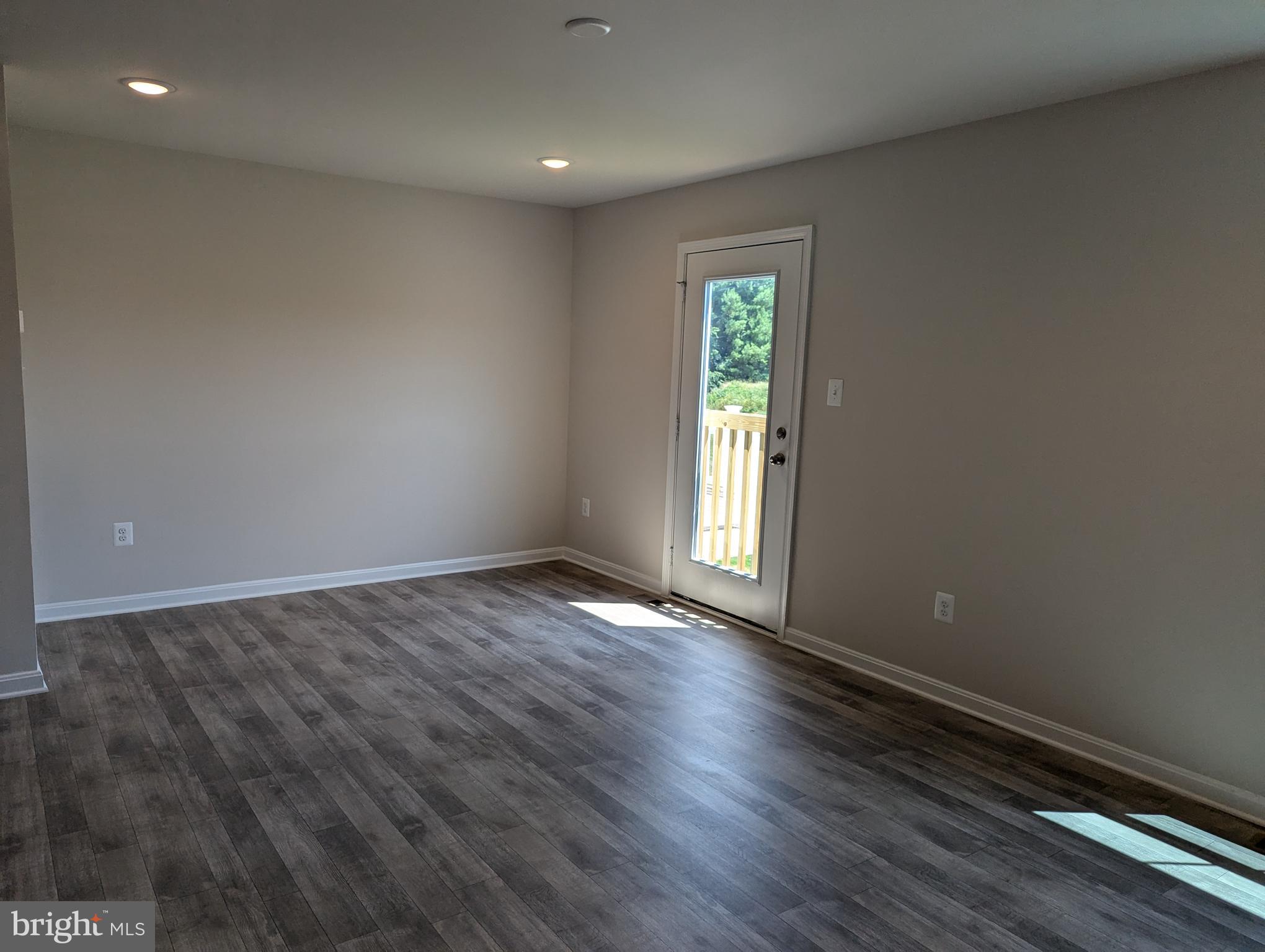 DILLON FARM - Residential Lease