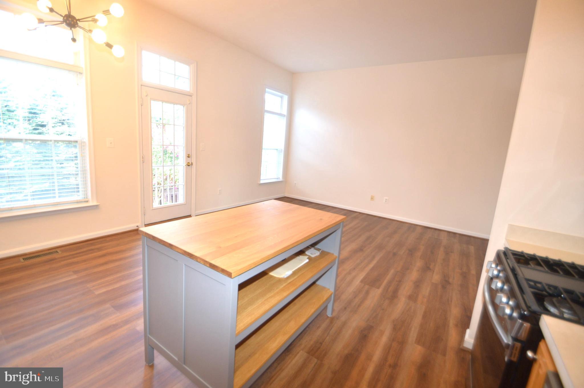 STONE RIDGE - Residential Lease