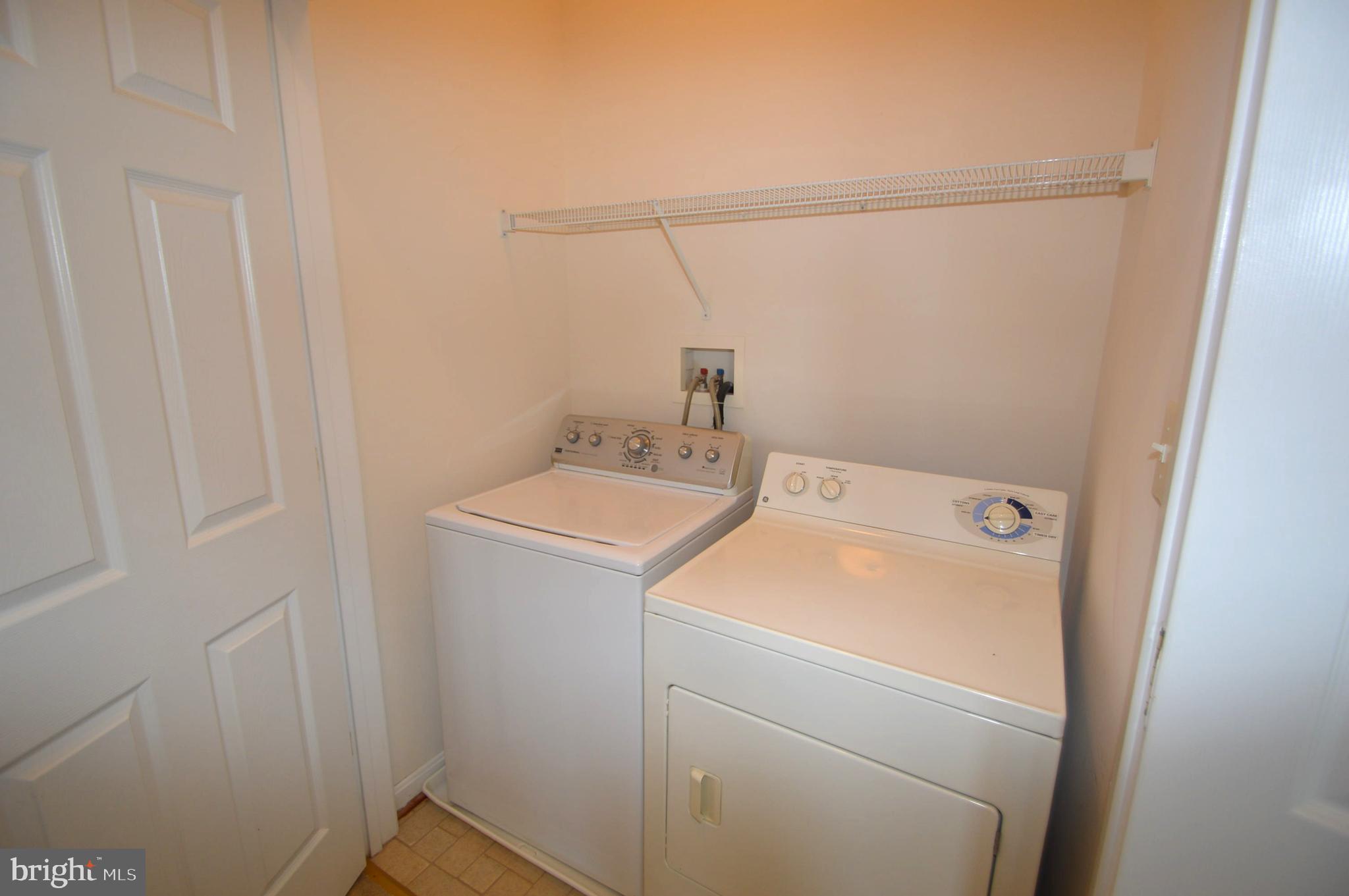 STONE RIDGE - Residential Lease