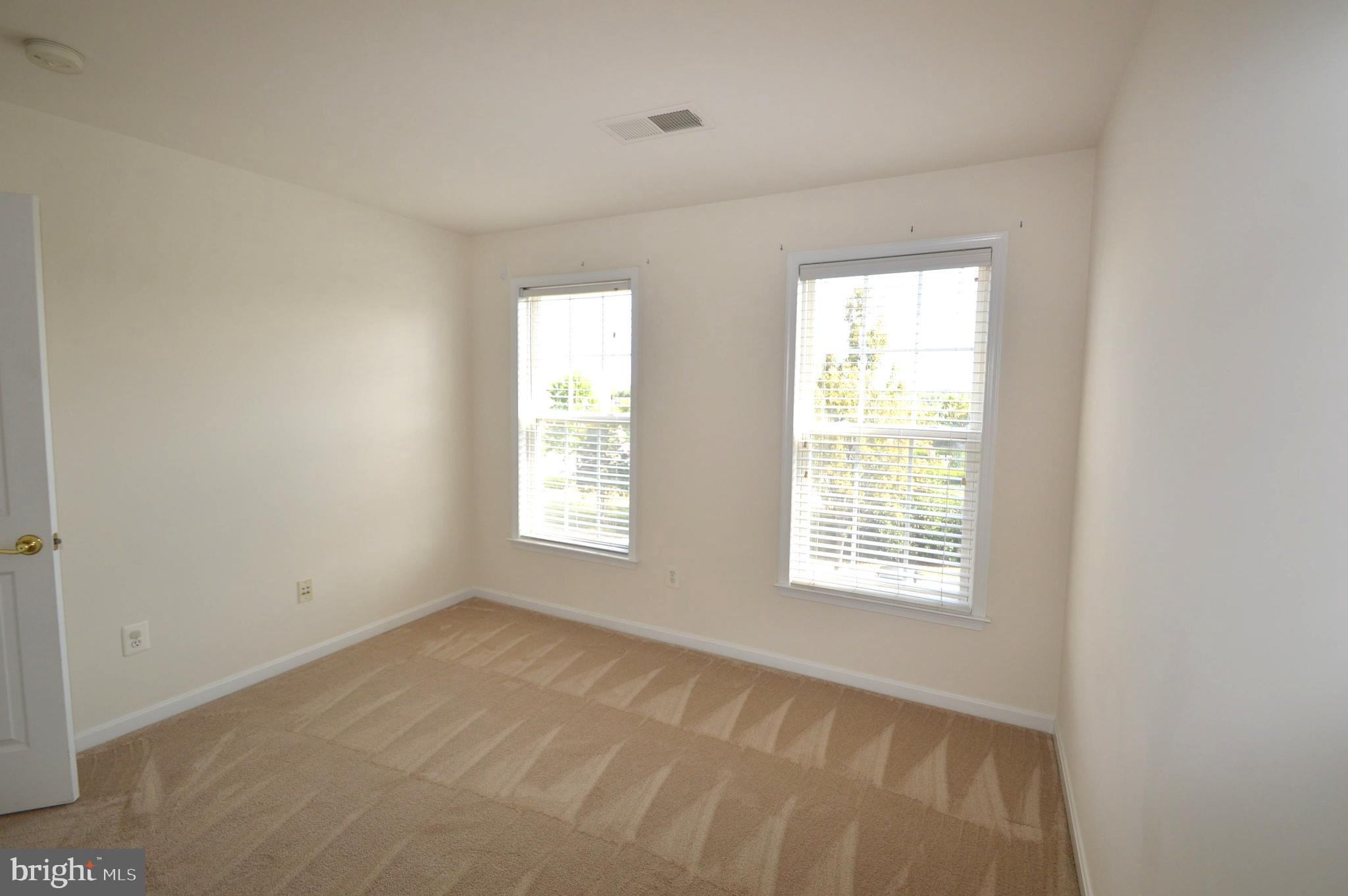 STONE RIDGE - Residential Lease