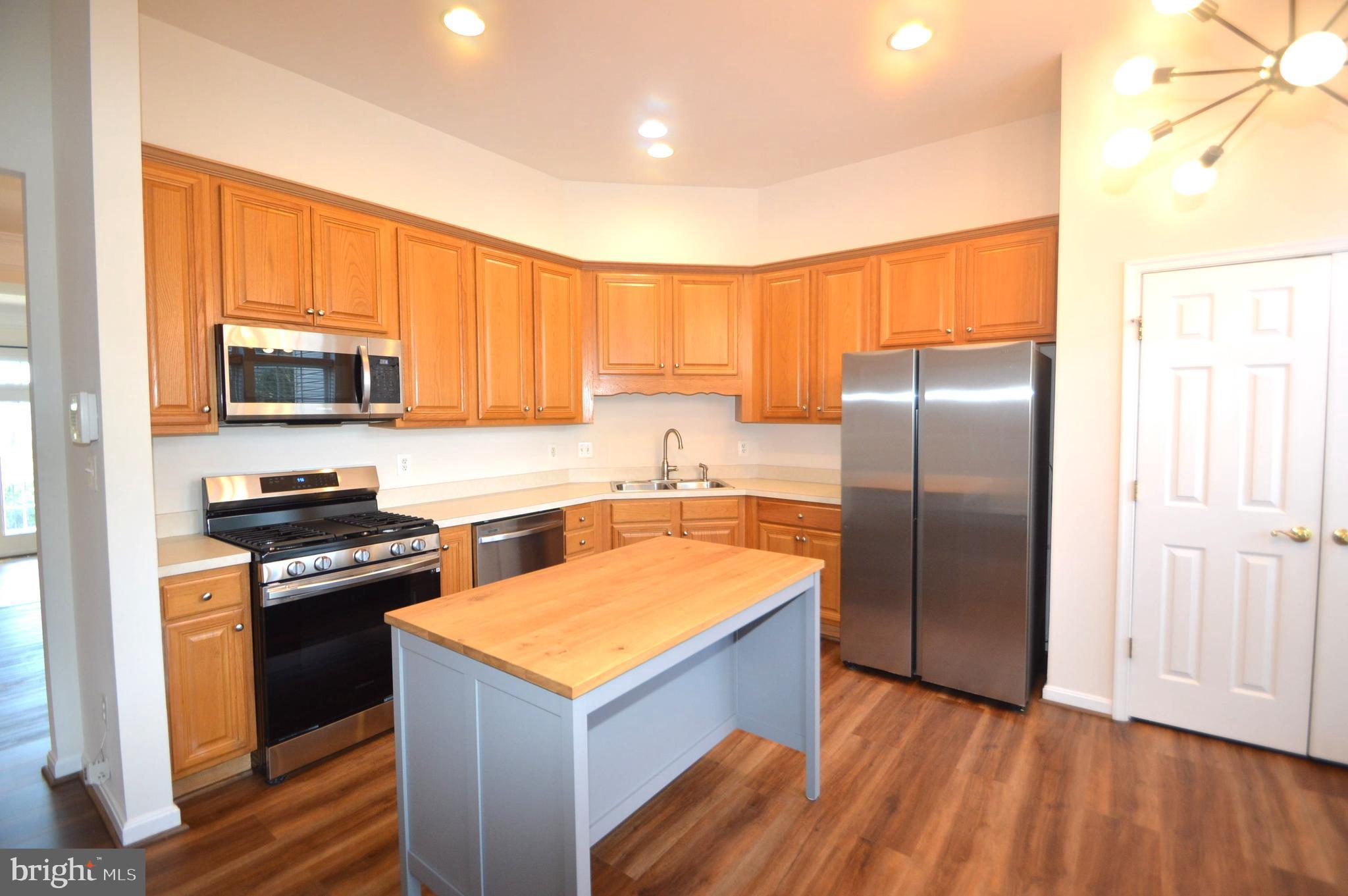 STONE RIDGE - Residential Lease