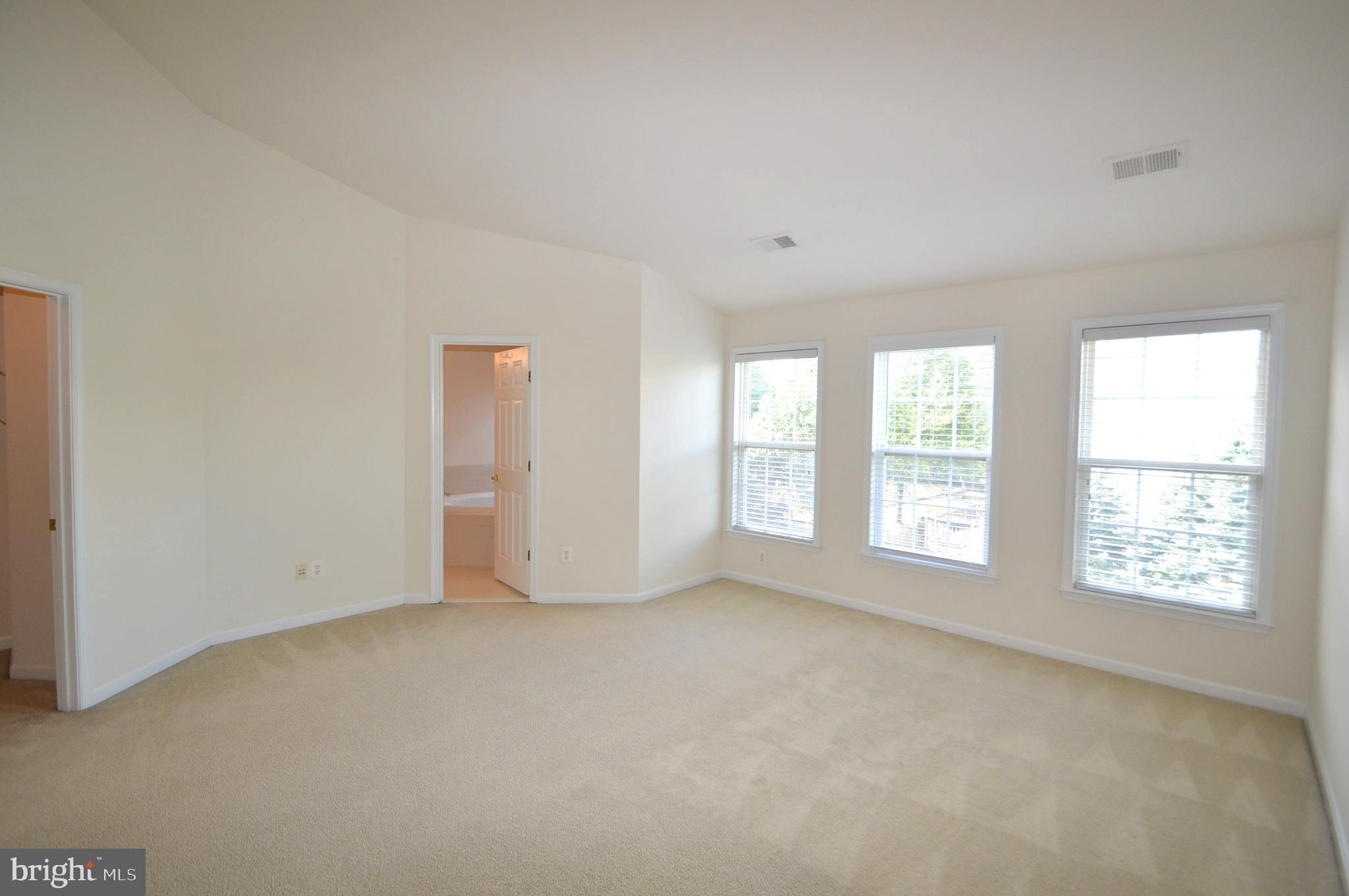 STONE RIDGE - Residential Lease