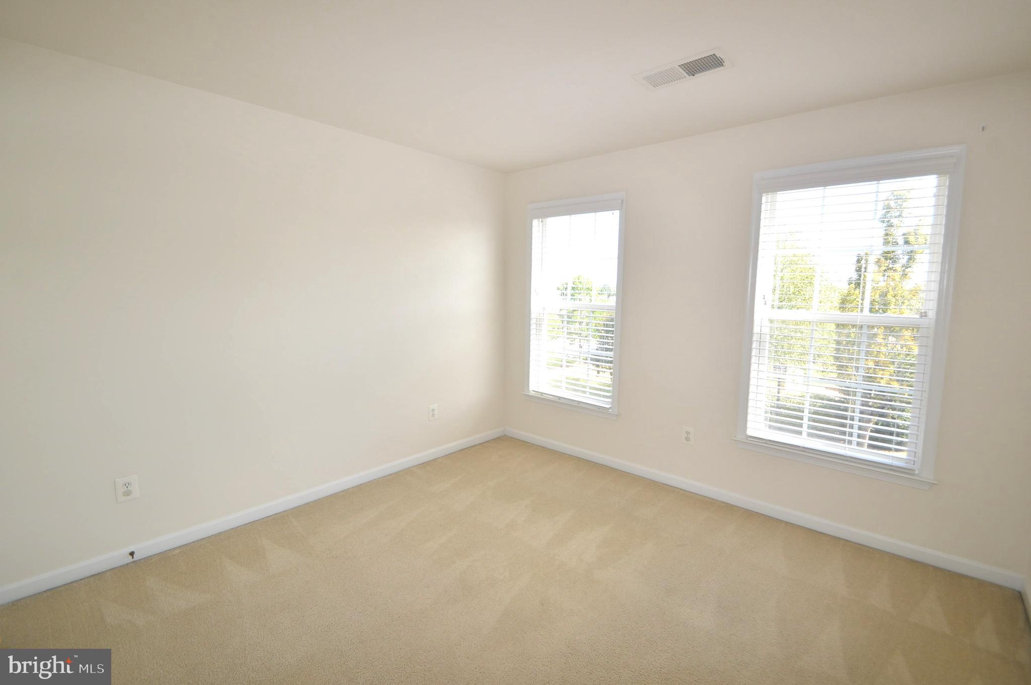 STONE RIDGE - Residential Lease