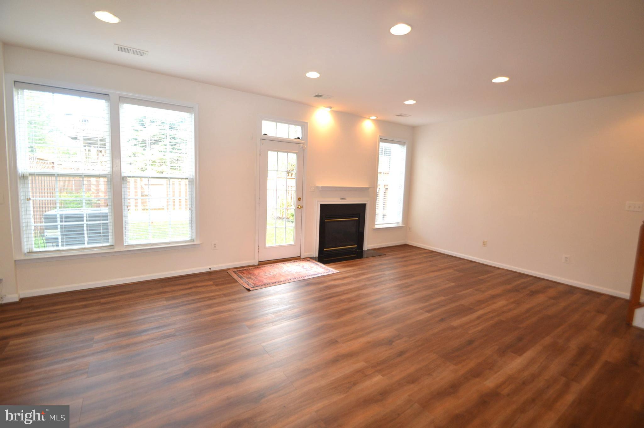 STONE RIDGE - Residential Lease