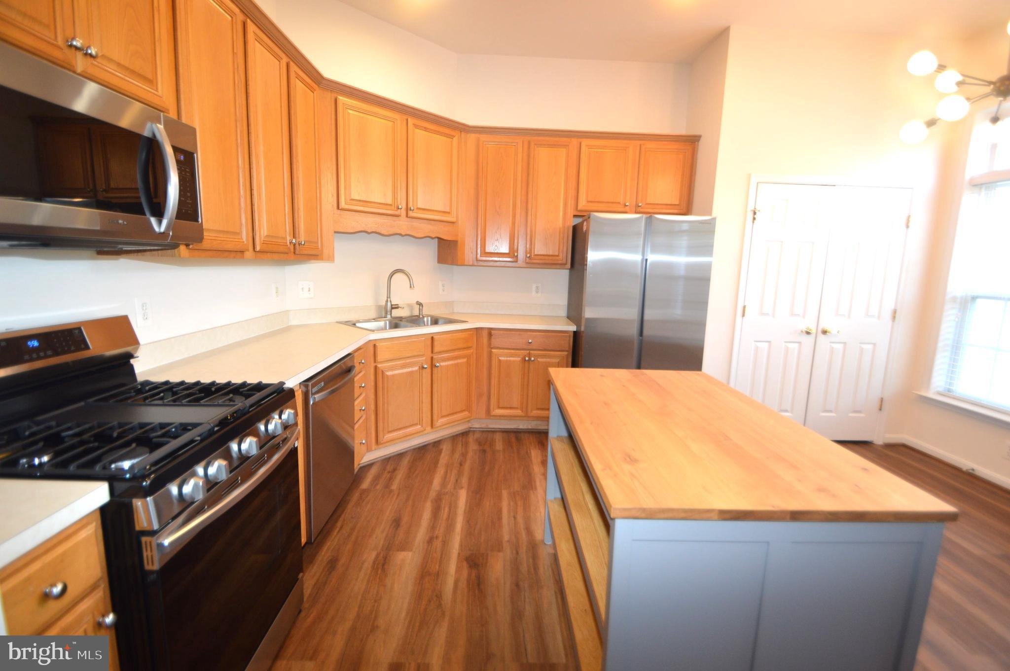 STONE RIDGE - Residential Lease