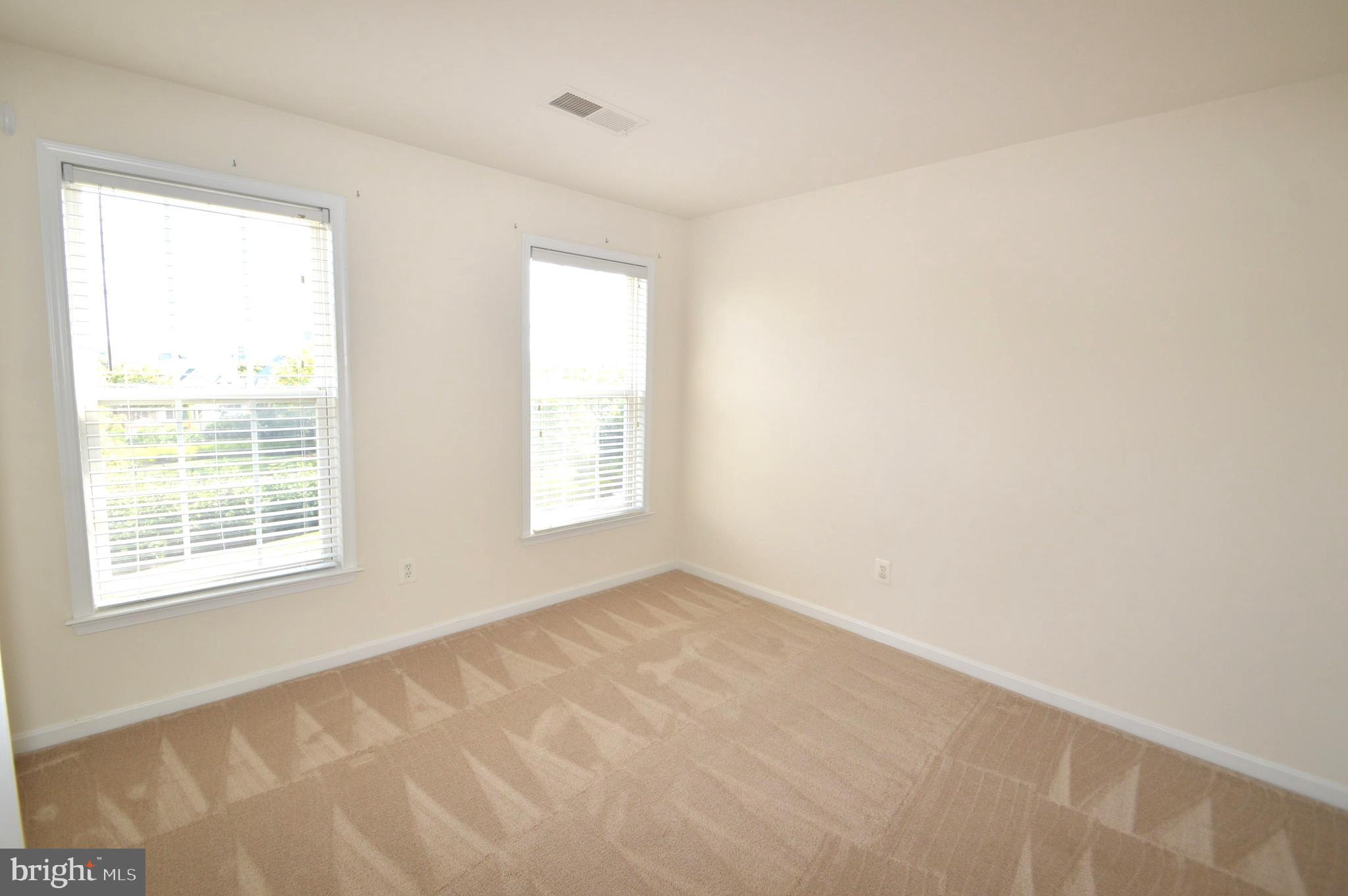 STONE RIDGE - Residential Lease