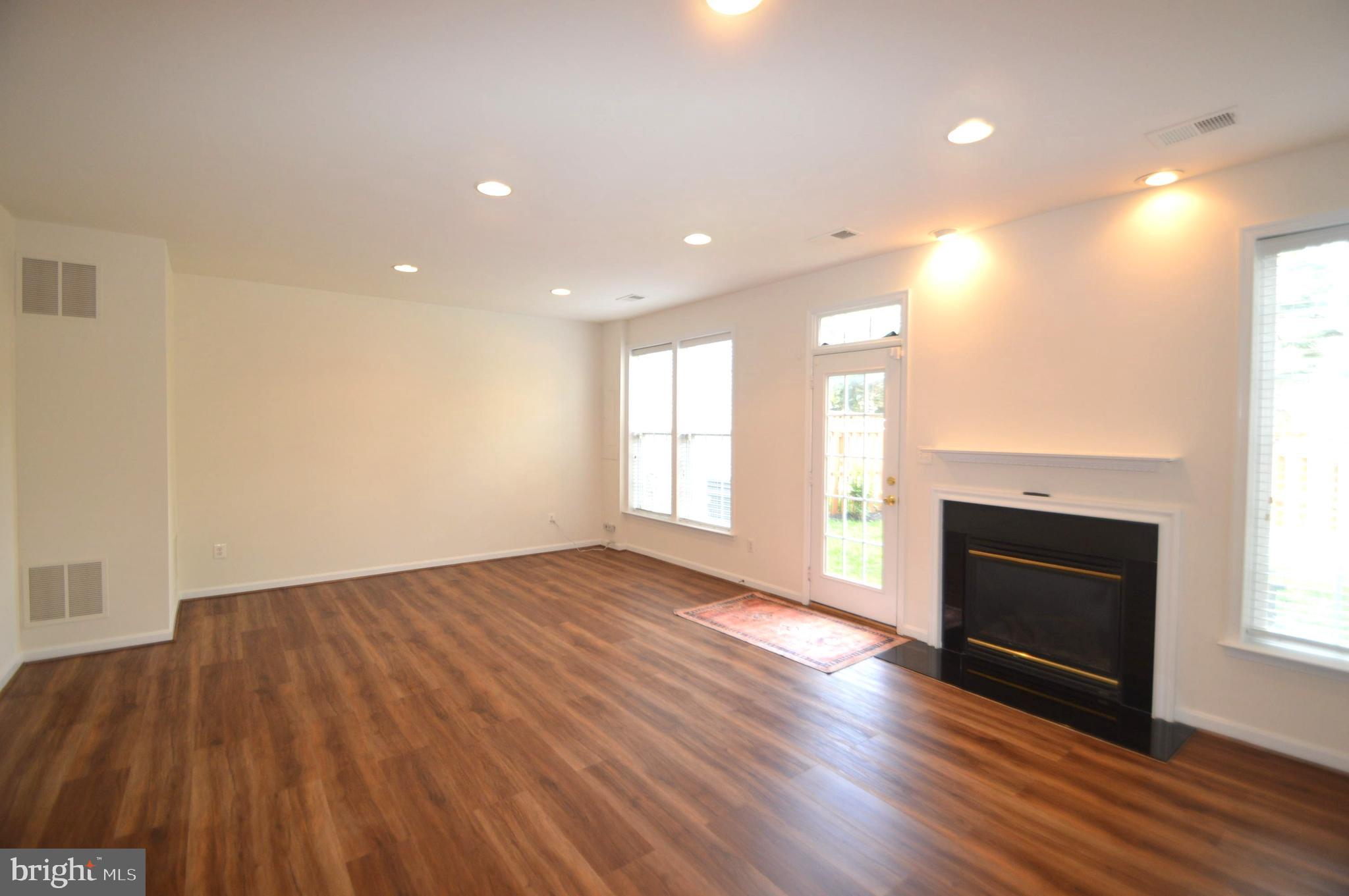 STONE RIDGE - Residential Lease