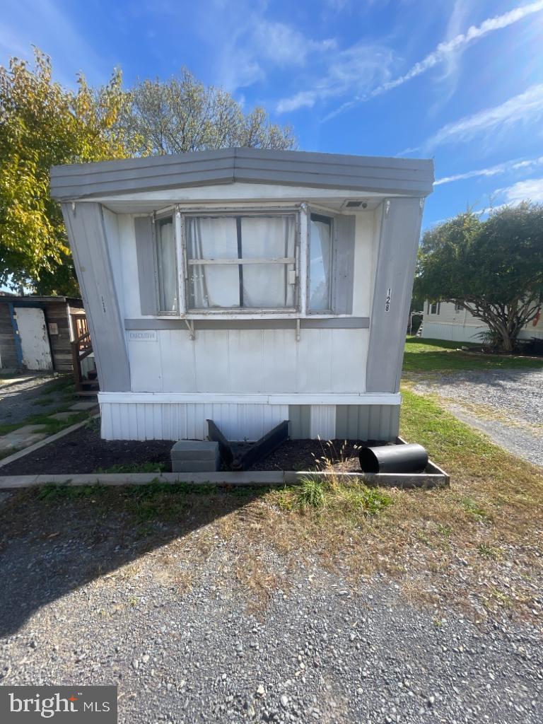 NONE AVAILABLE - Residential Lease