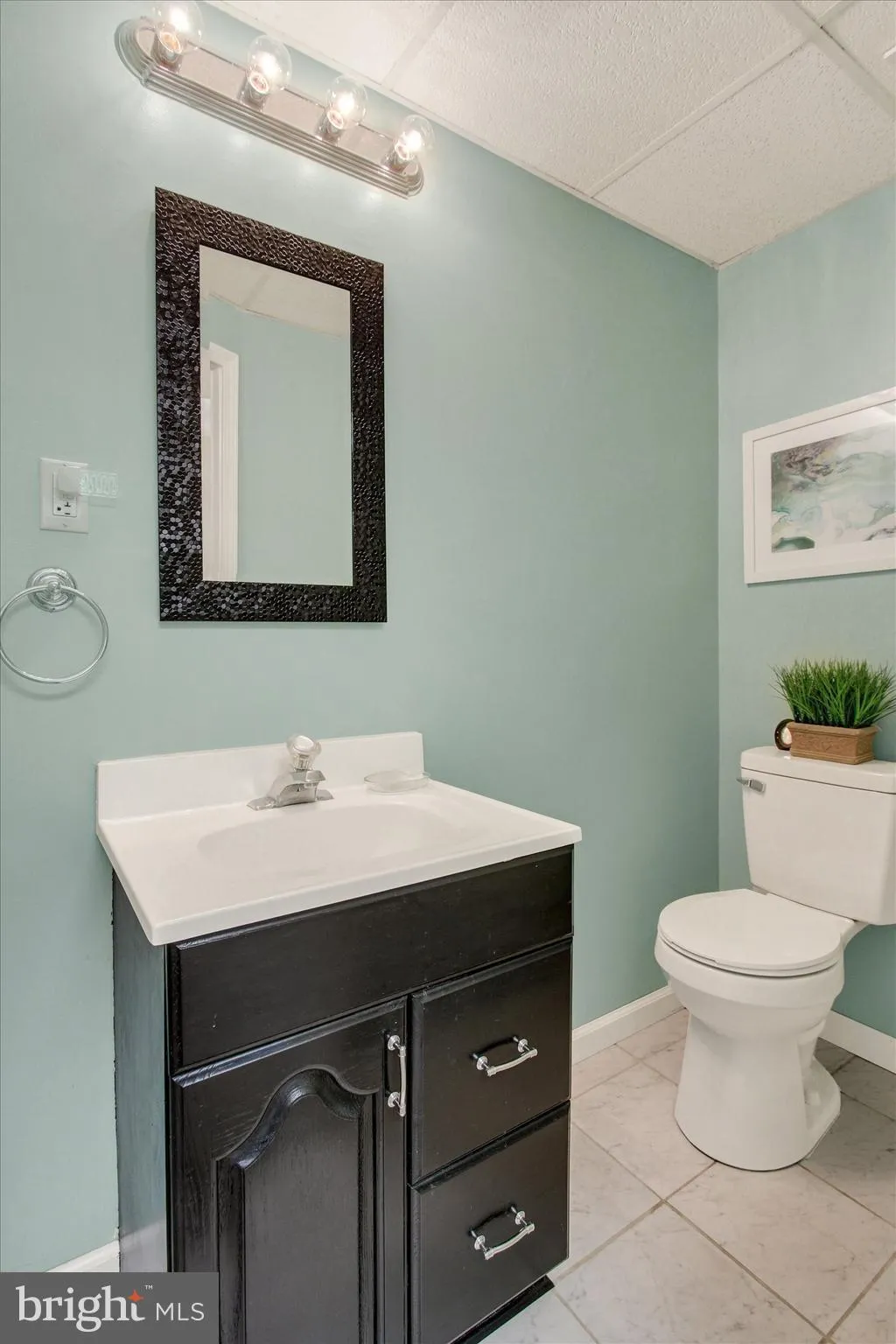 Hanover, Pennsylvania 17331, United States, 3 Bedrooms Bedrooms, ,3 BathroomsBathrooms,Residential,Active,222921