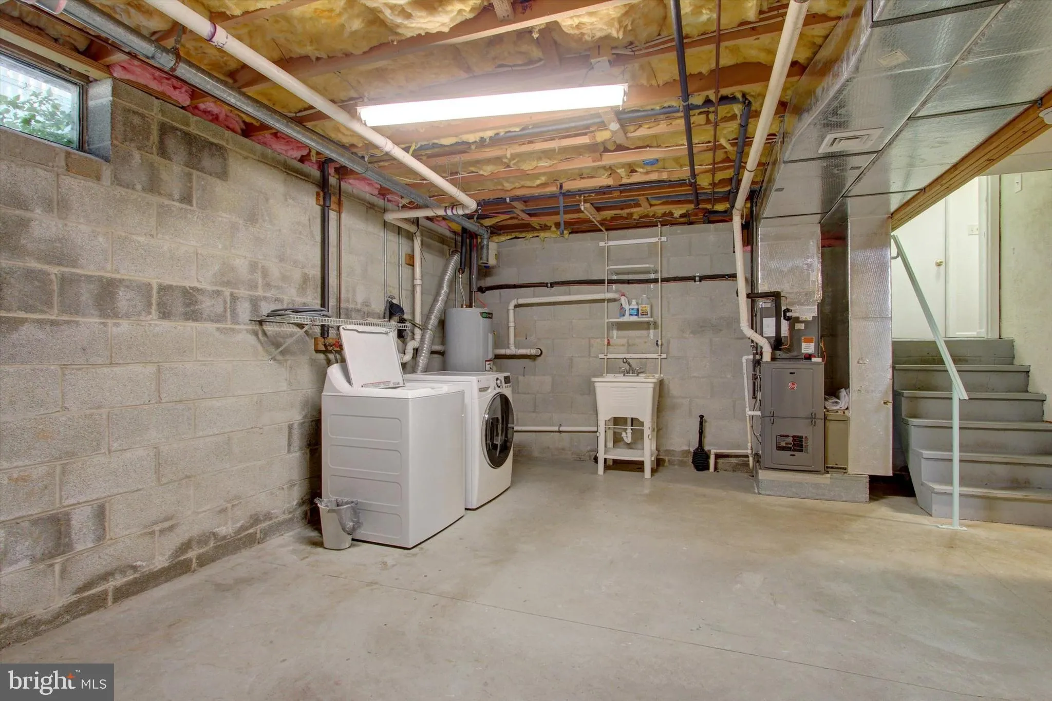 Hanover, Pennsylvania 17331, United States, 3 Bedrooms Bedrooms, ,3 BathroomsBathrooms,Residential,Active,222921