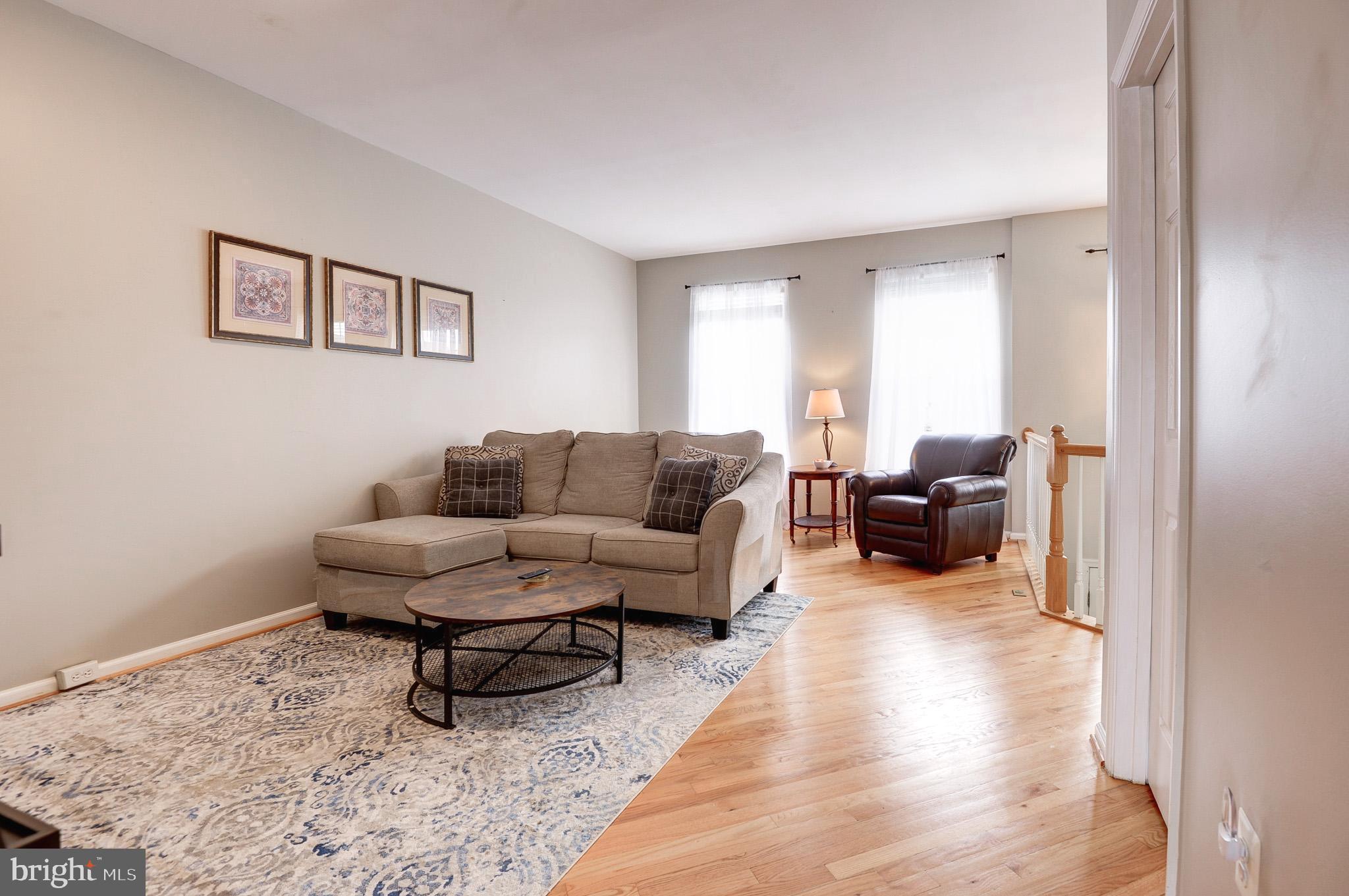 ASHBURN VILLAGE - Residential