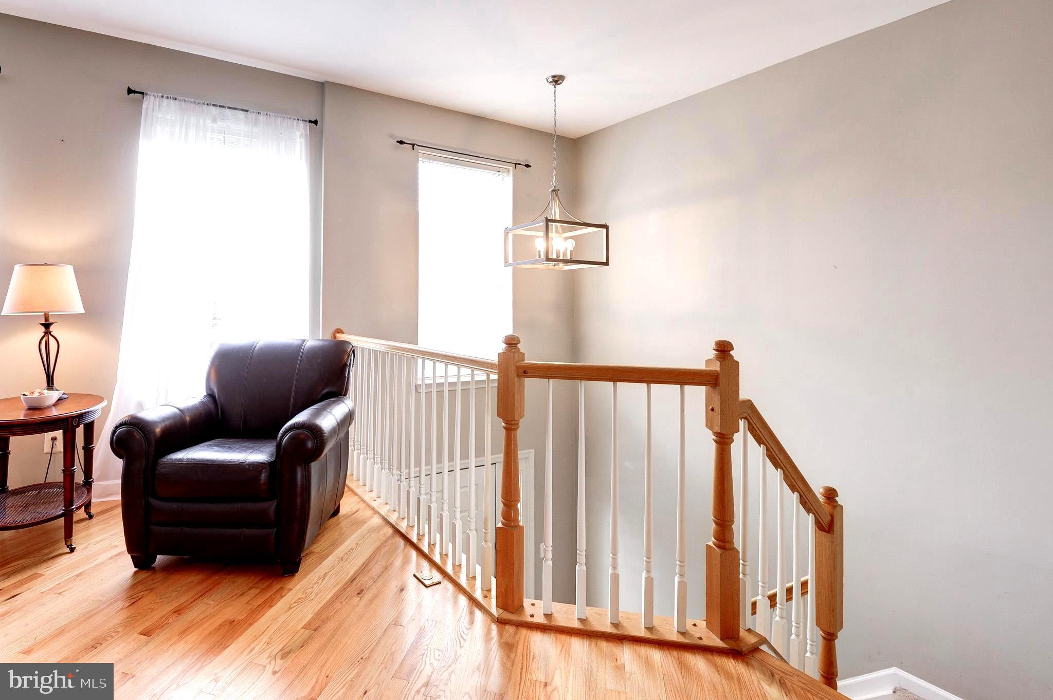 ASHBURN VILLAGE - Residential