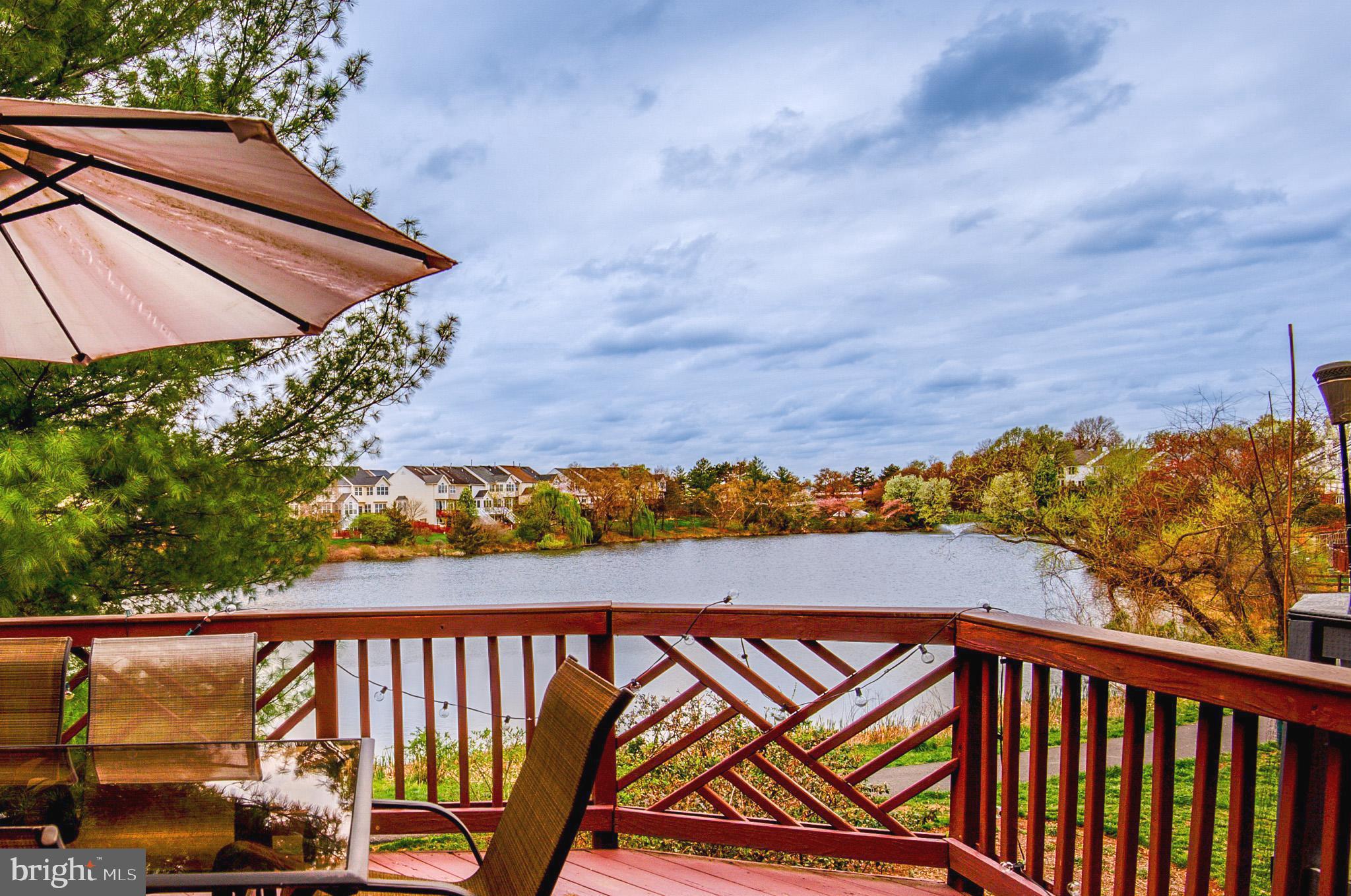 ASHBURN VILLAGE - Residential