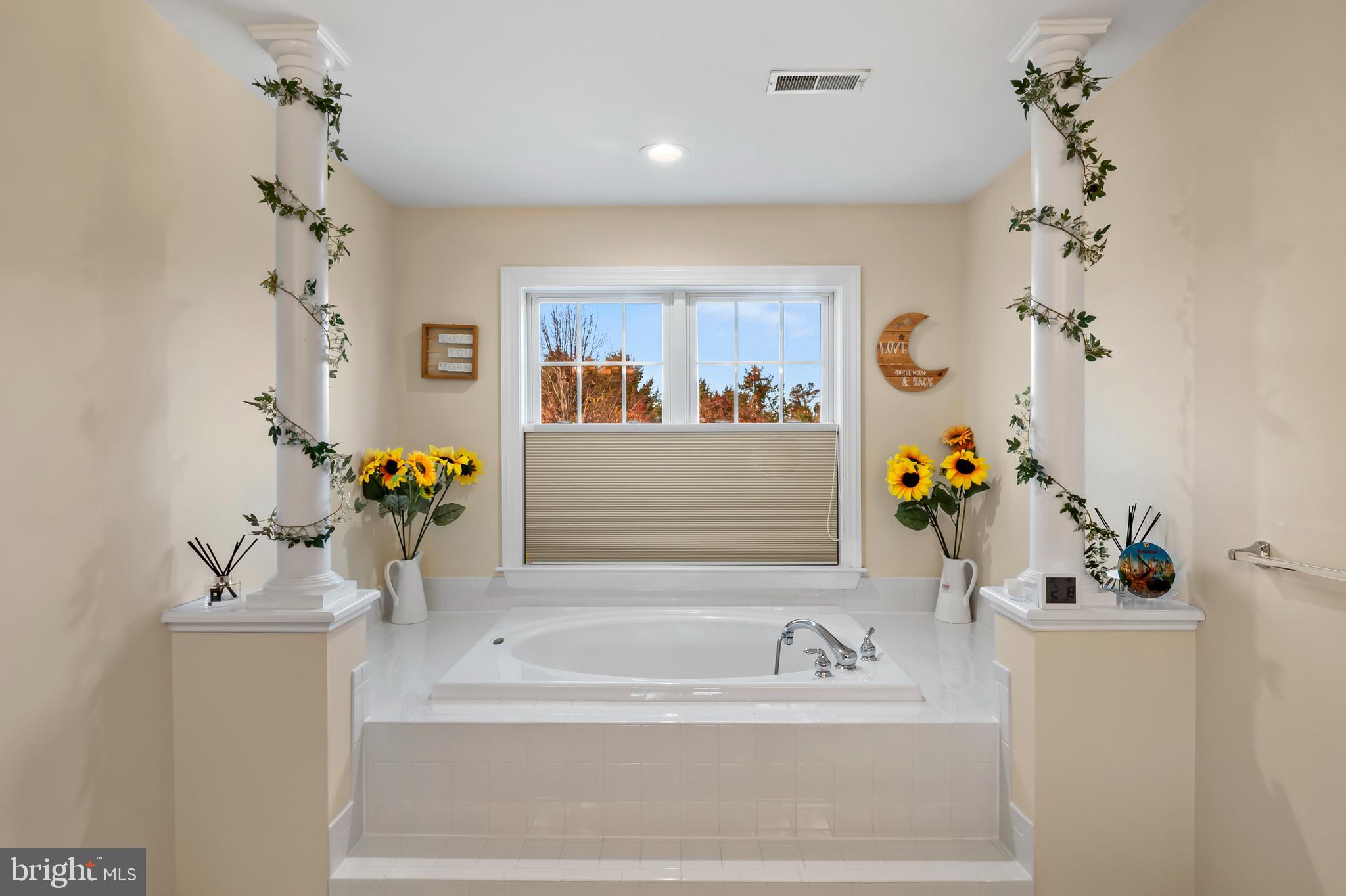 EMERSON - Residential