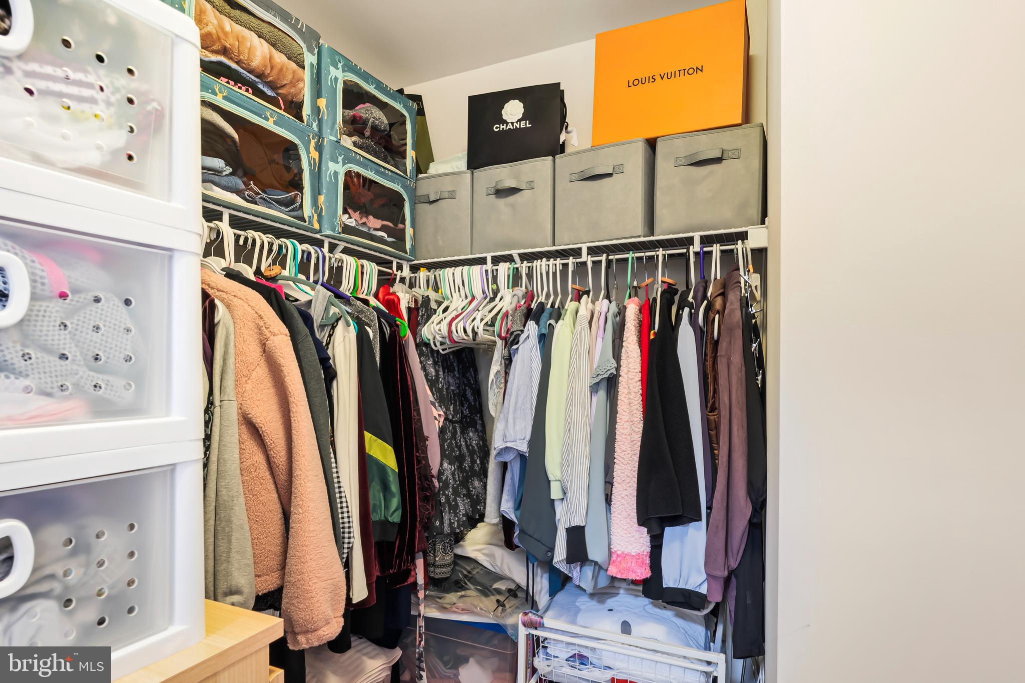 EMERSON - Residential