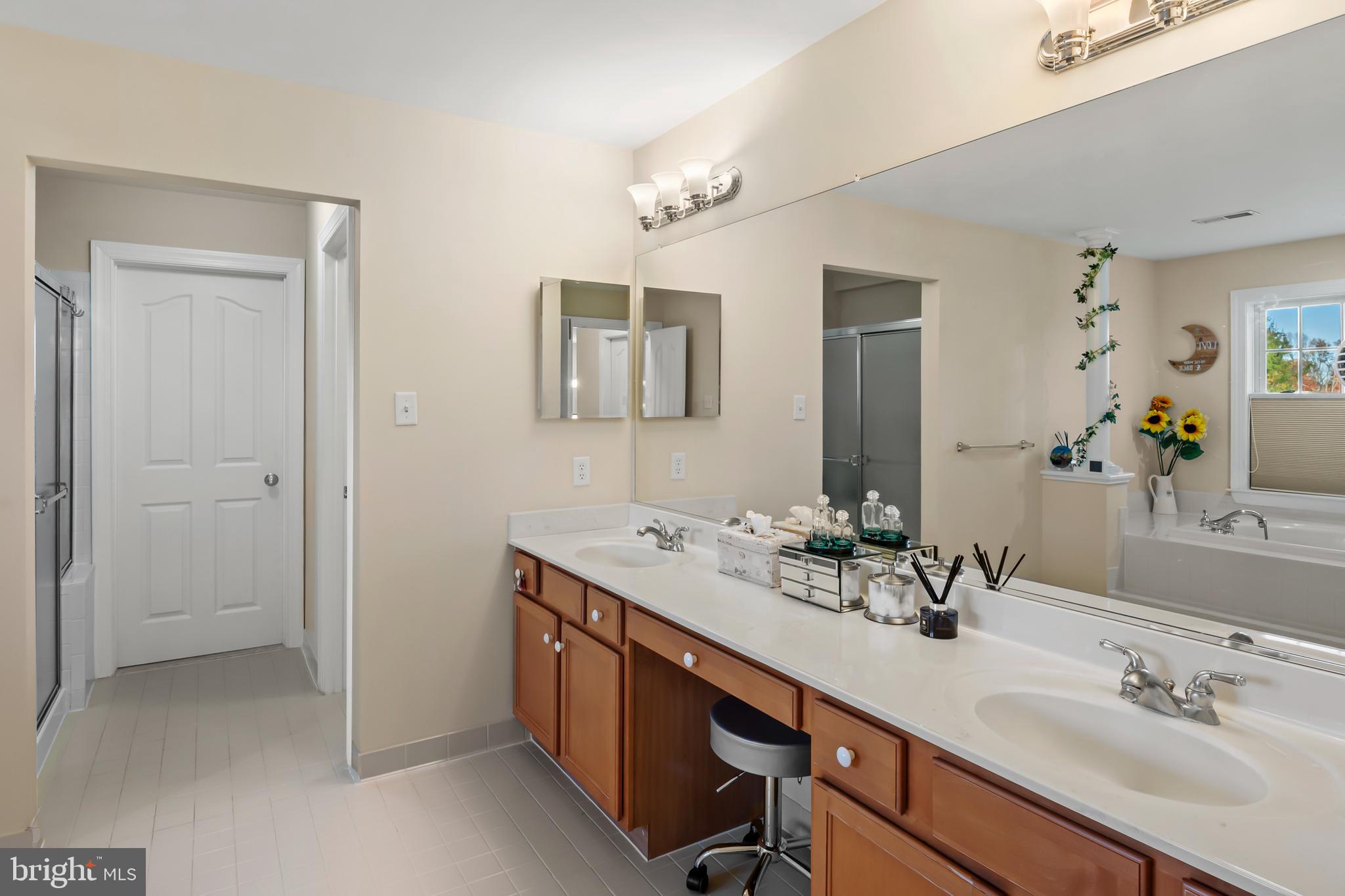 EMERSON - Residential