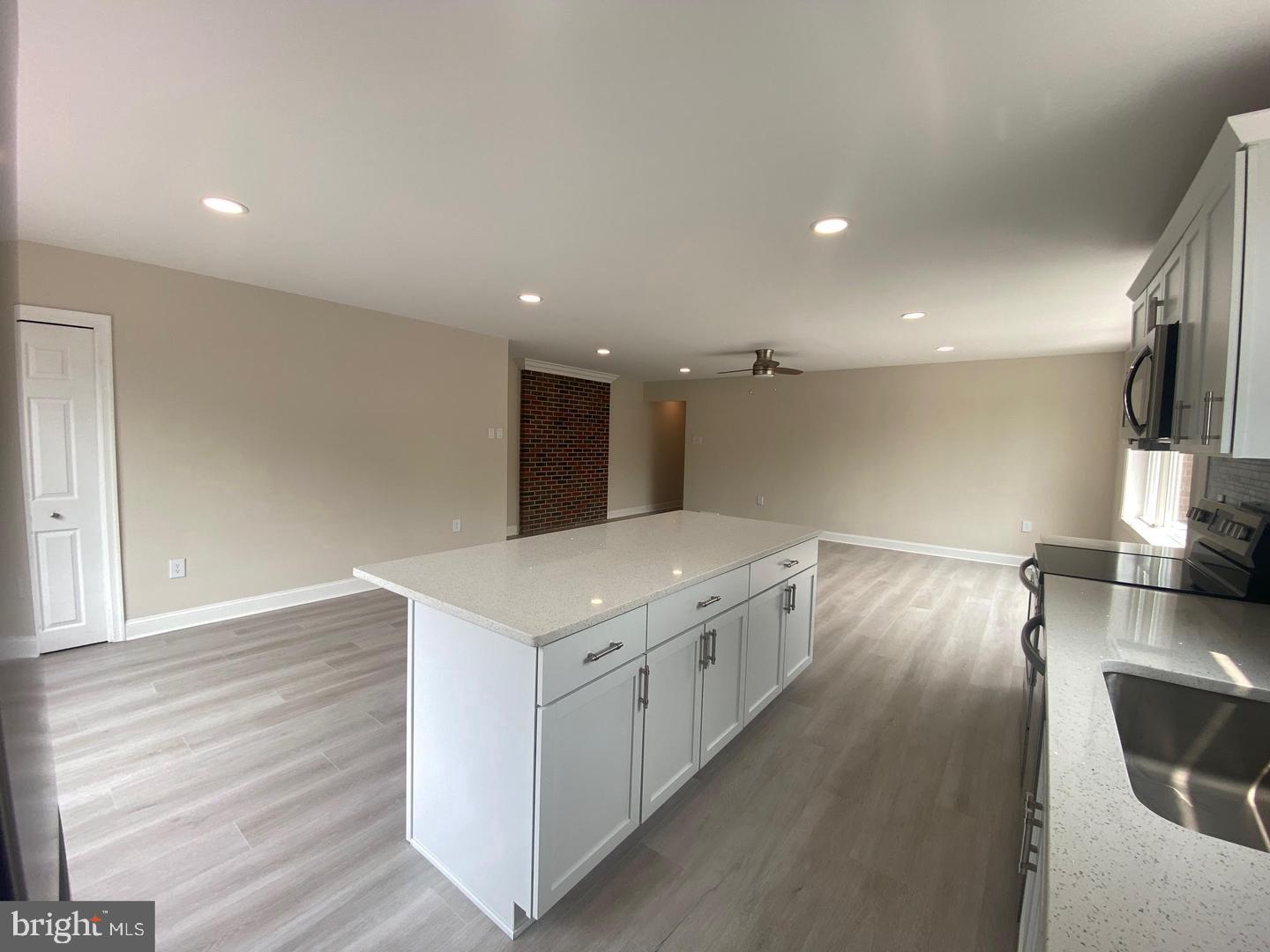1207 COUNTY LINE ROAD 2ND FLOOR