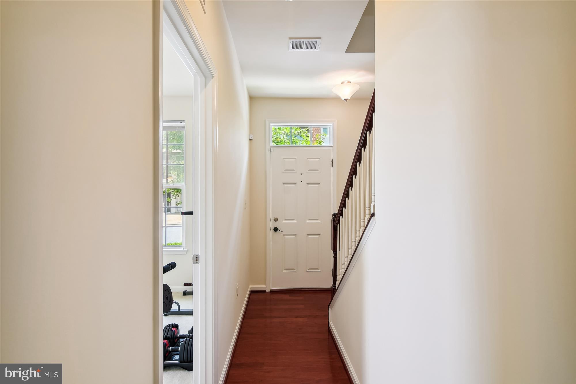 HOWARD SQUARE - Residential