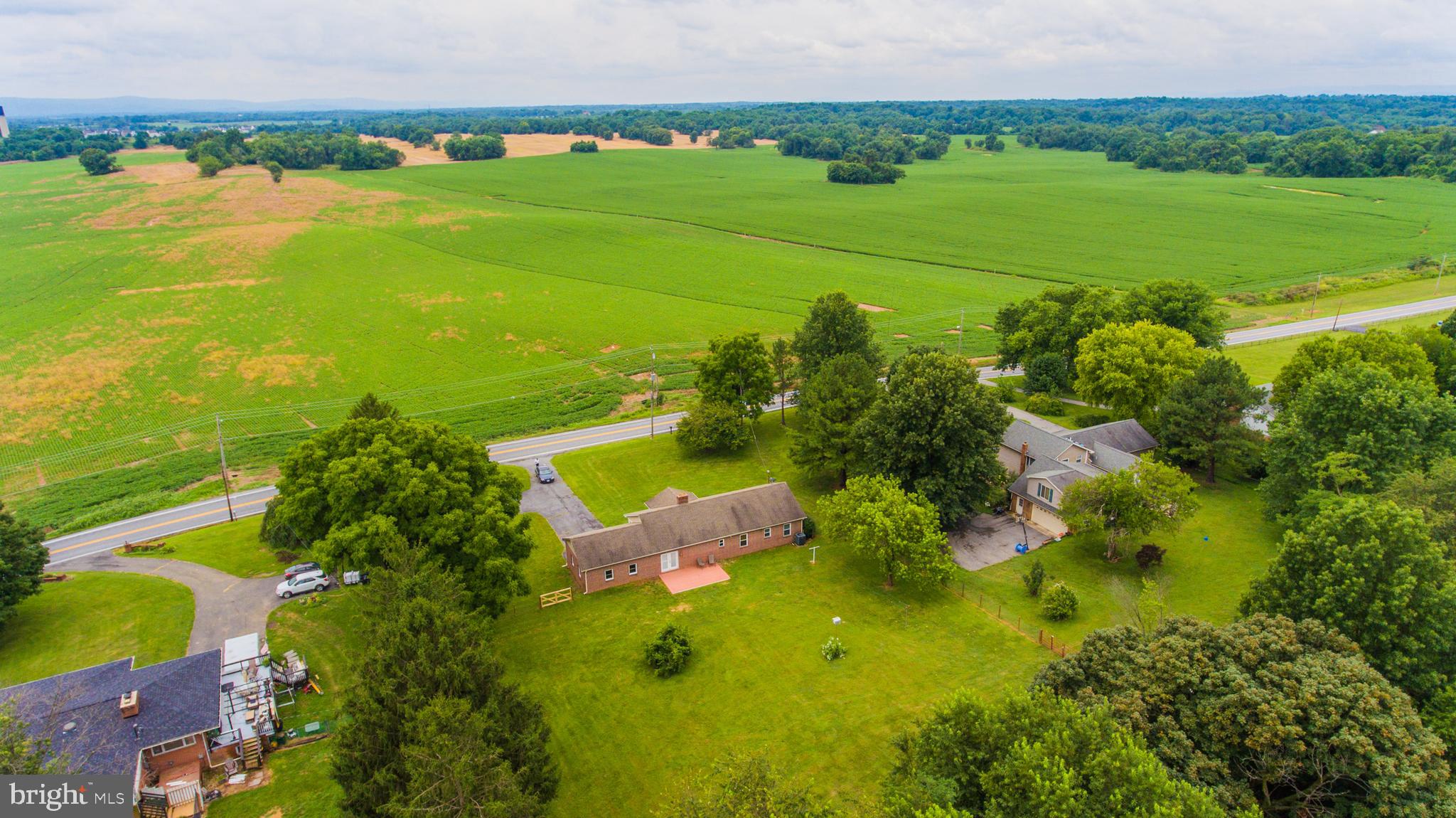 SUMMIT POINT - Residential