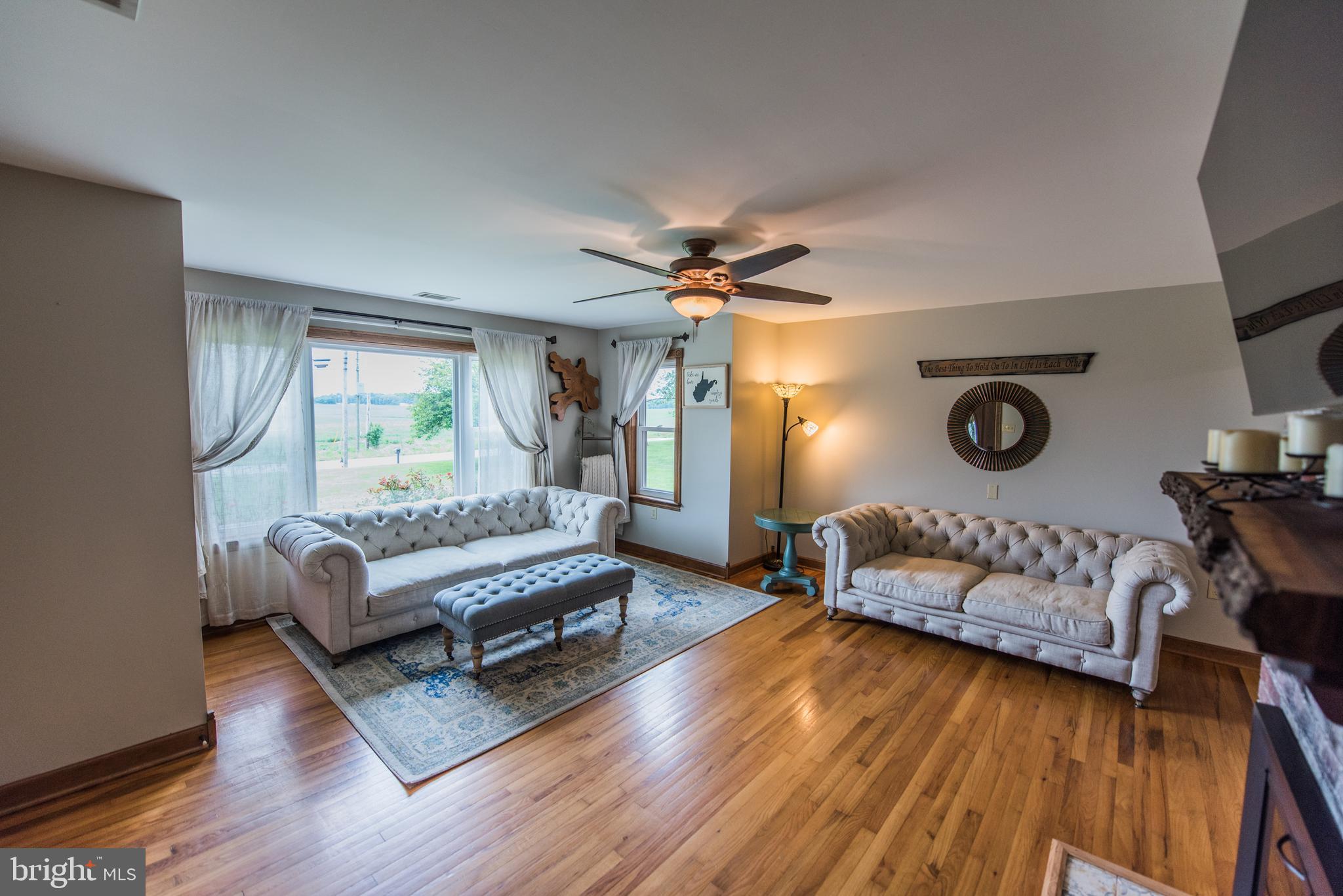 SUMMIT POINT - Residential