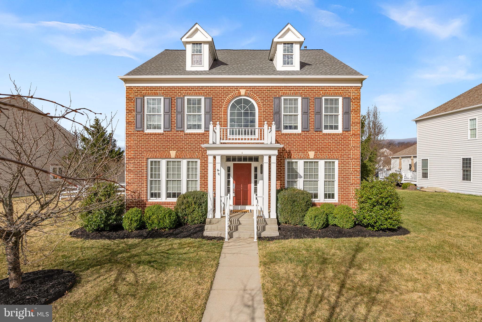 RED CEDAR MIDDLE VILLAGE - Residential