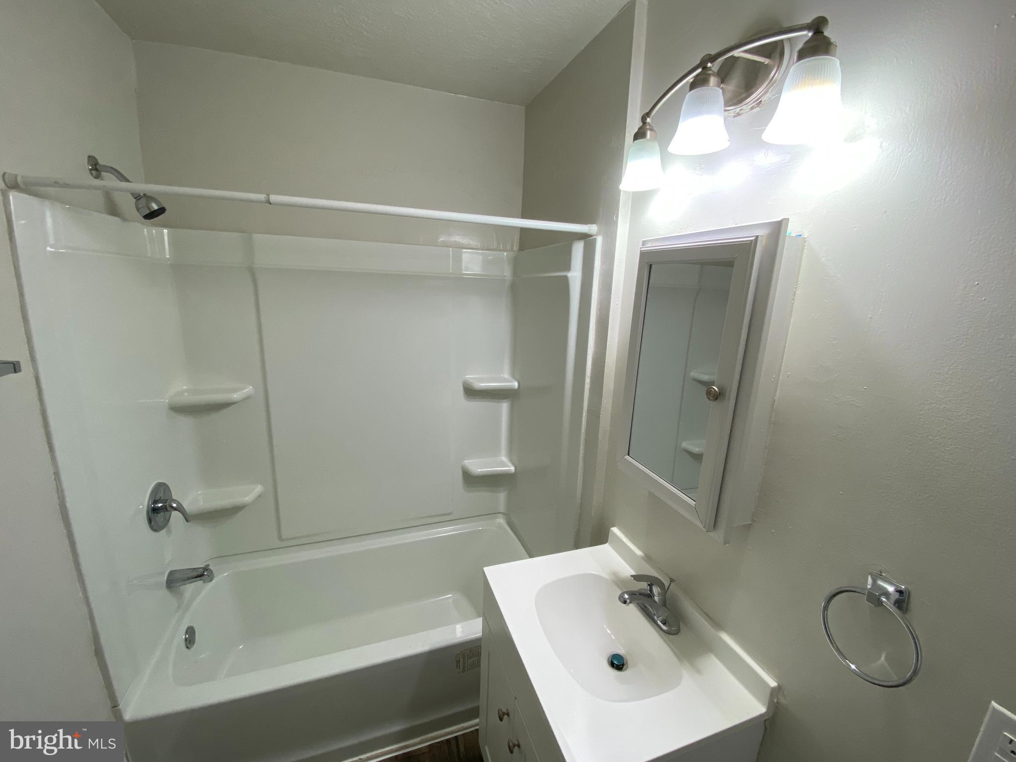 SYLVANIA HEIGHTS - Residential Lease