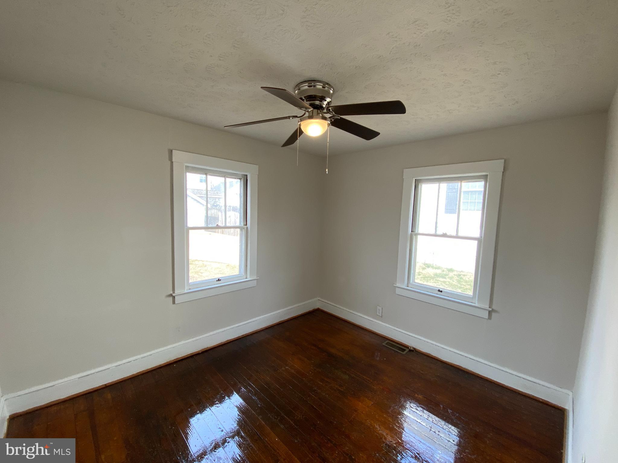 SYLVANIA HEIGHTS - Residential Lease