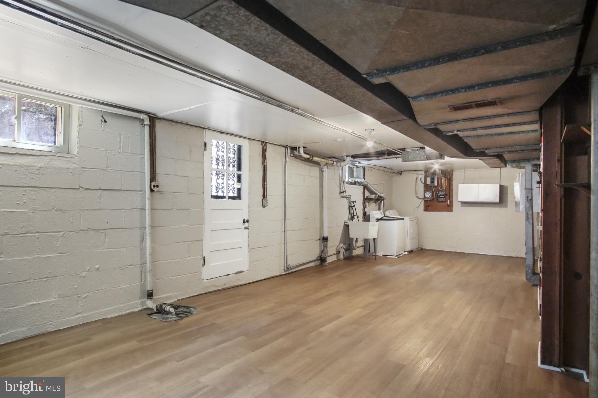 SUDBROOK PARK - Residential