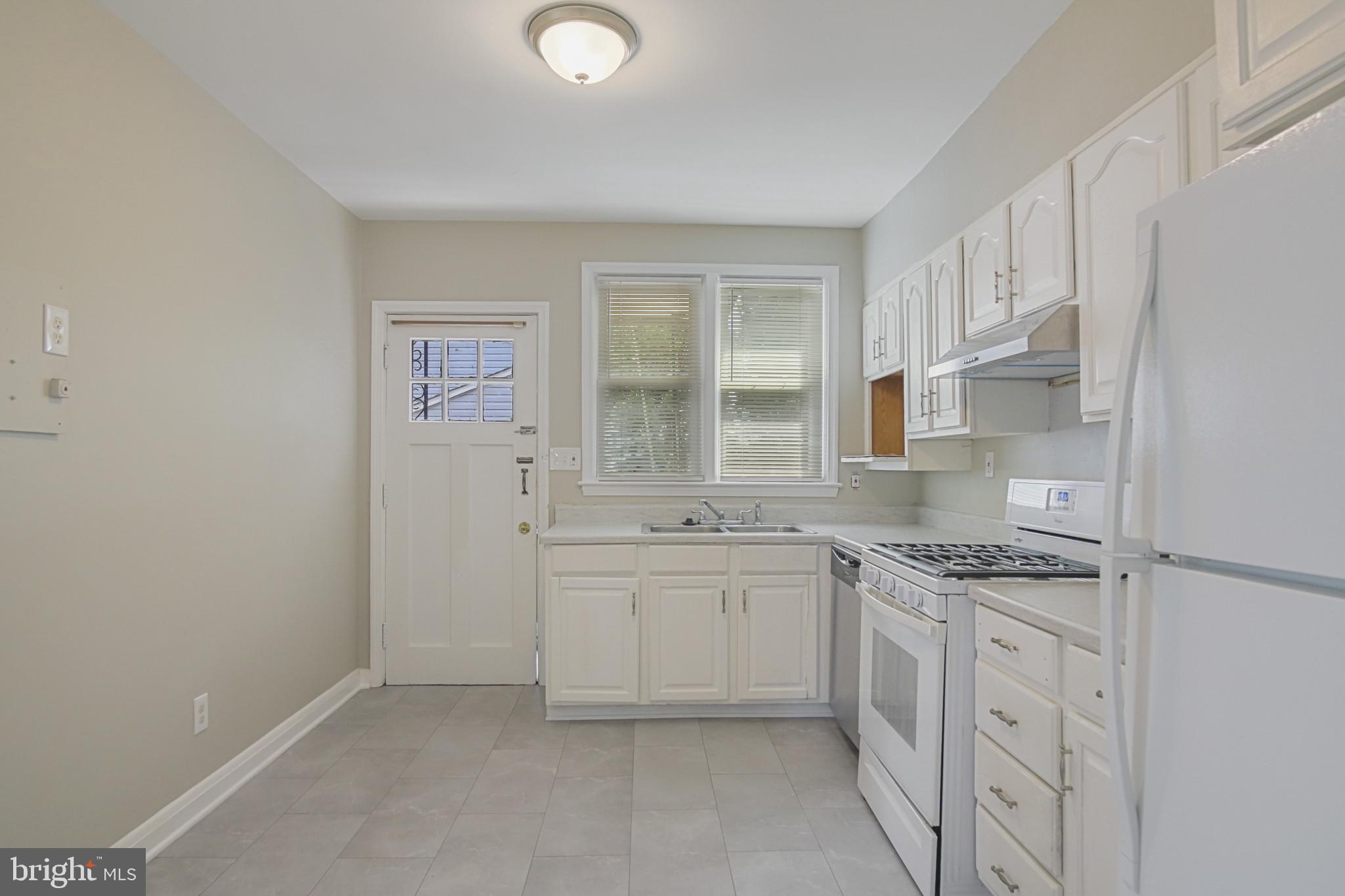 SUDBROOK PARK - Residential