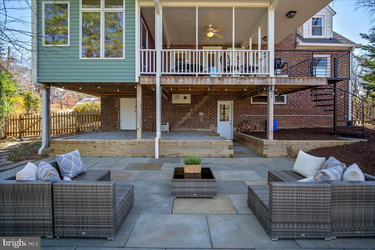 NORTHWOOD PARK - Residential