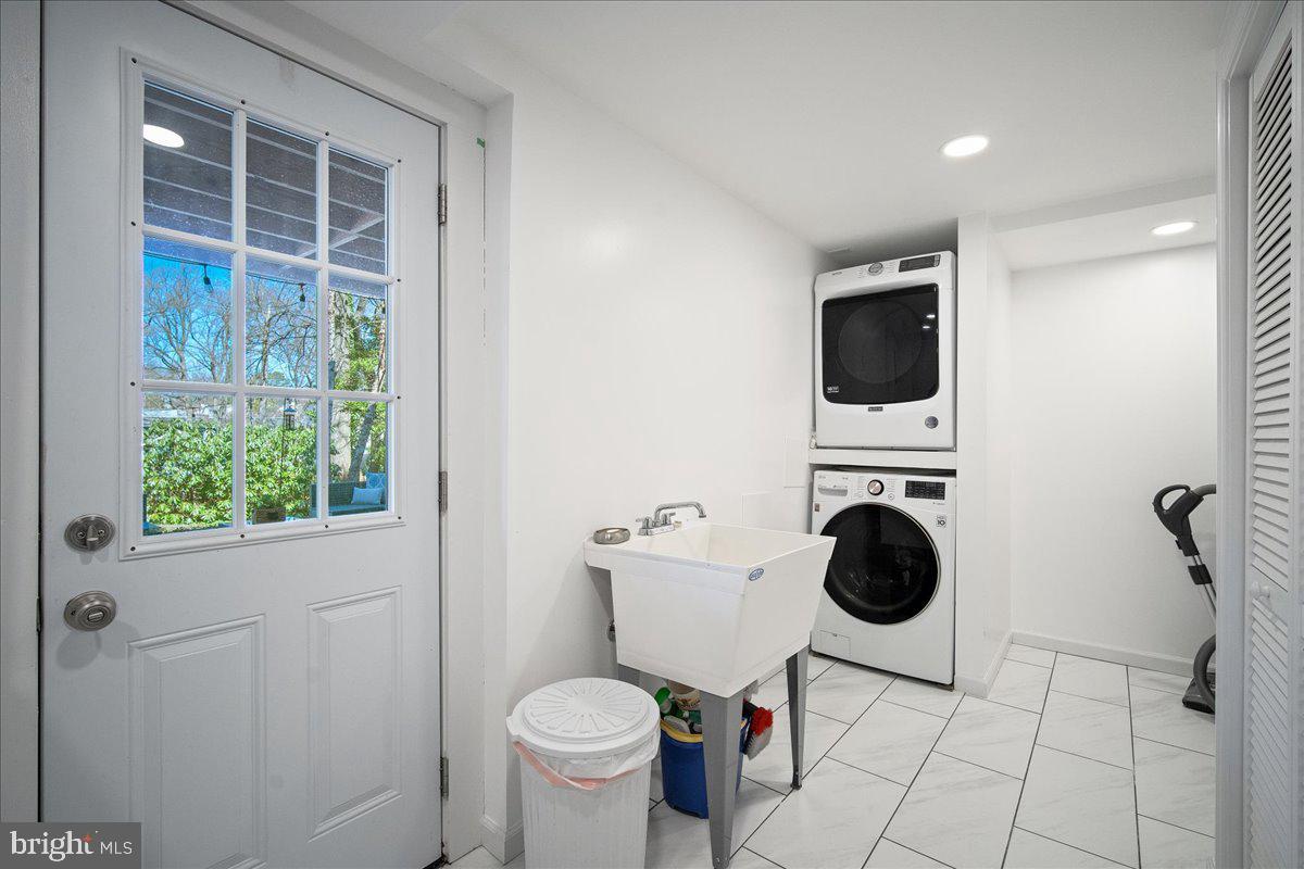 NORTHWOOD PARK - Residential