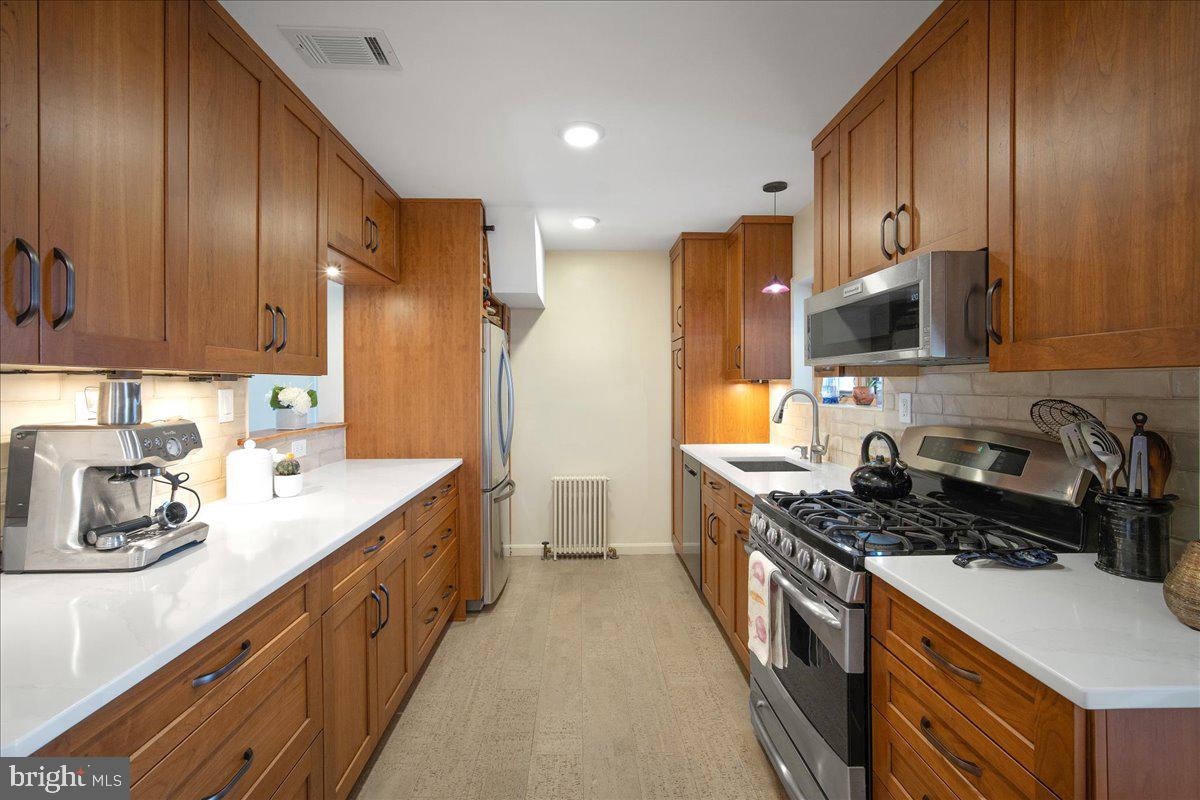 NORTHWOOD PARK - Residential