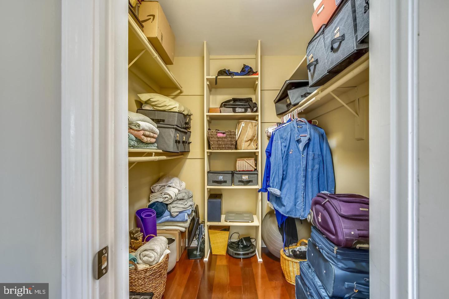 TREVOR HOUSE - Residential Lease