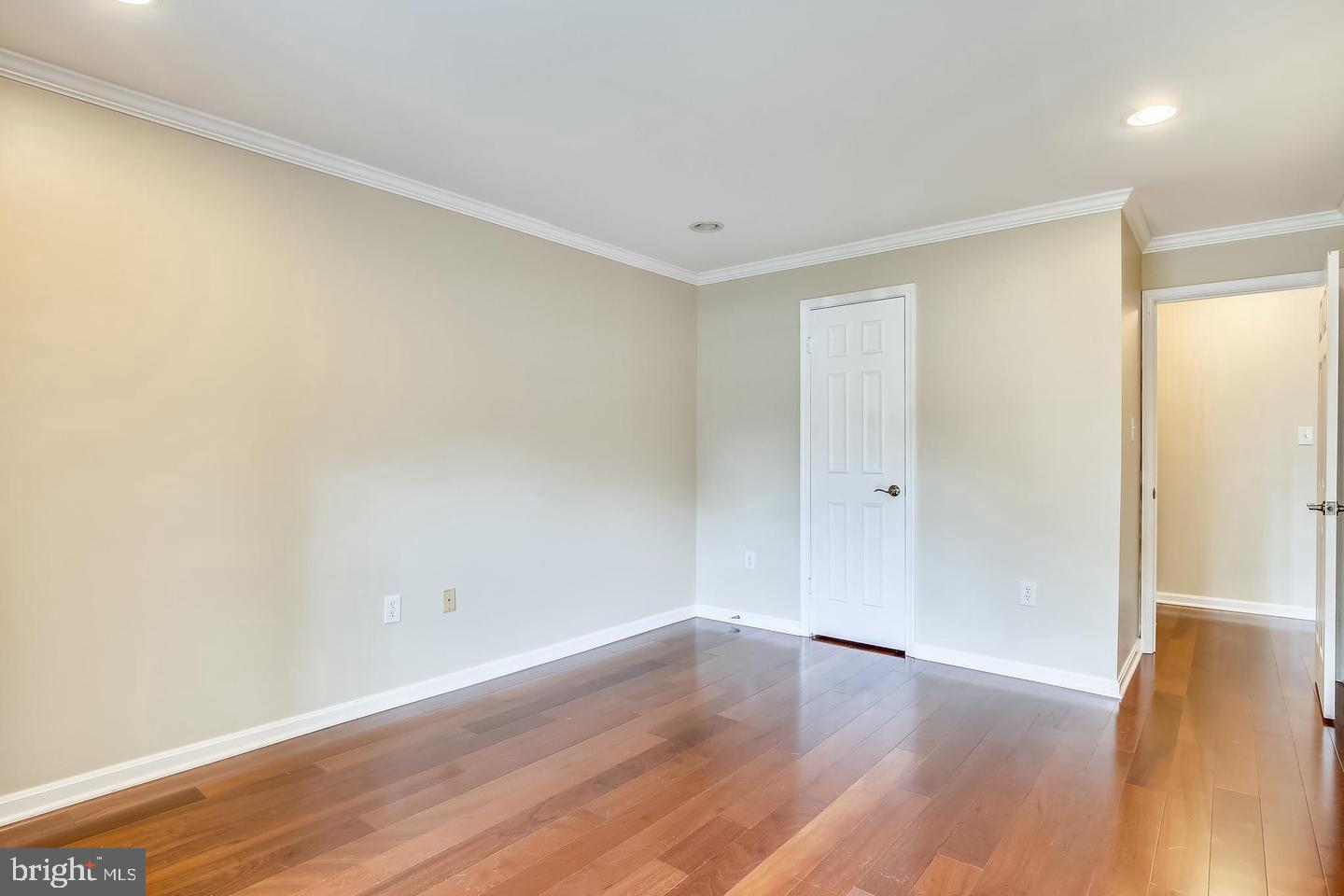 TREVOR HOUSE - Residential Lease