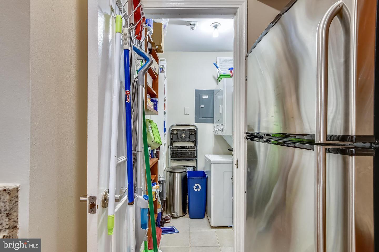 TREVOR HOUSE - Residential Lease