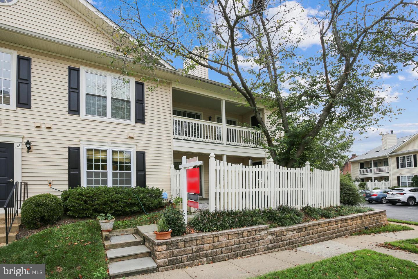 TREVOR HOUSE - Residential Lease