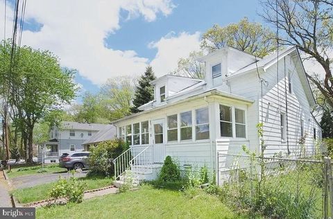 Photo of 51 Hillman Ave, EWING, NJ 08638 (MLS # NJME2072134)