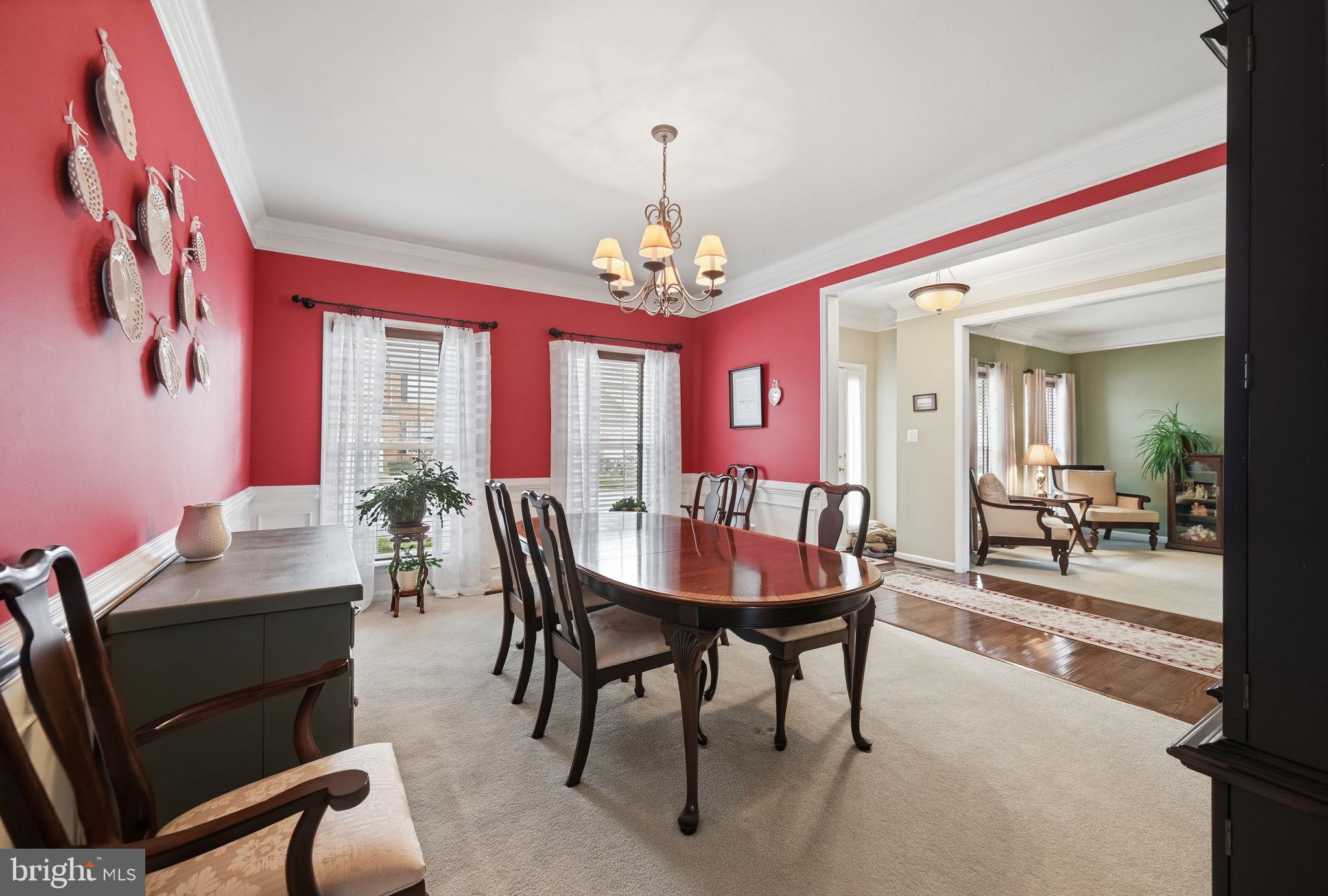 BROAD RUN OAKS - Residential