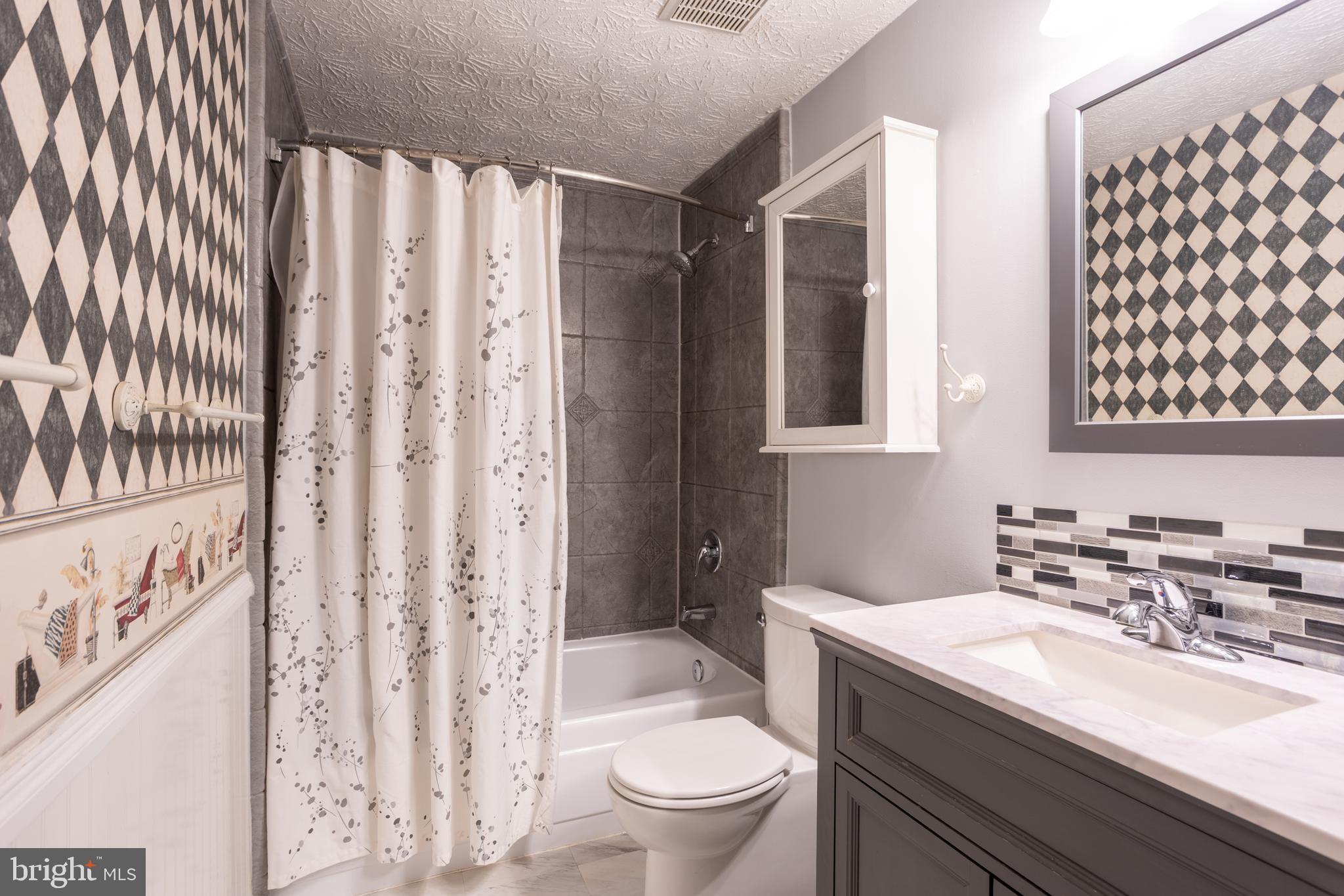 TRAILWOOD - Residential