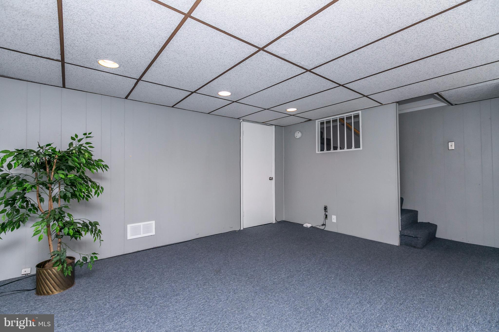 RIDGELEIGH - Residential