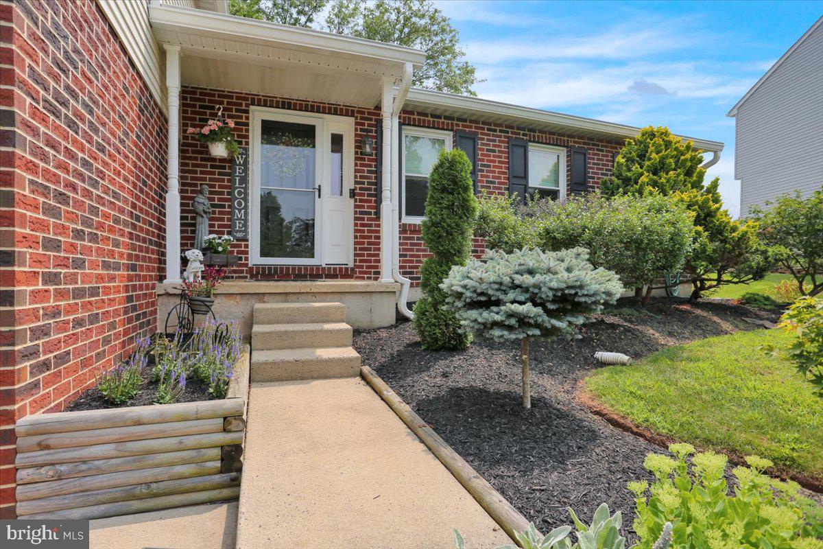 205 FAIRWAY DRIVE