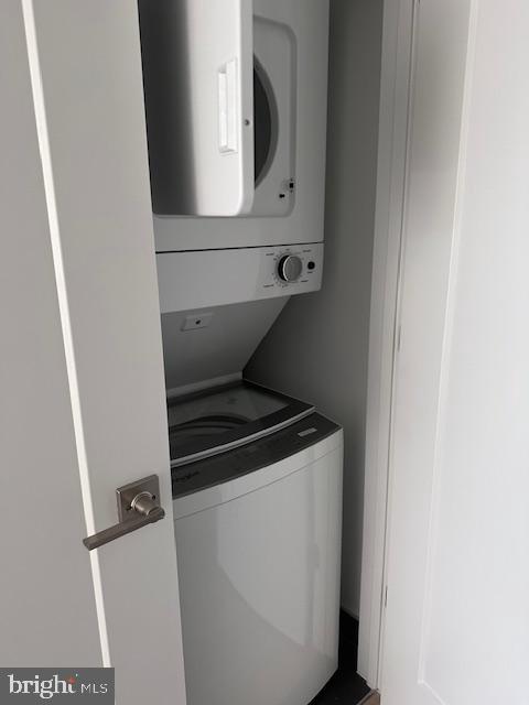 FOX CHASE - Residential Lease