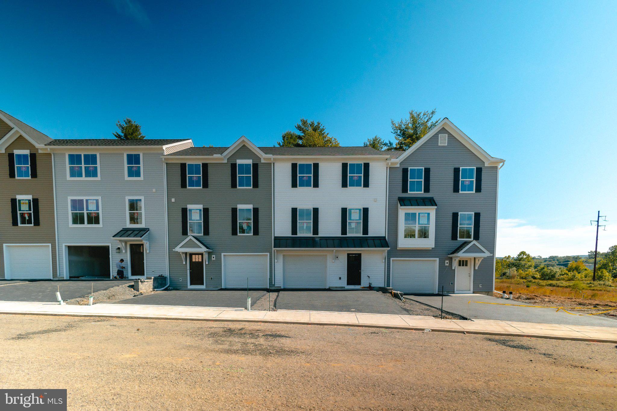 213 PINE CREST VILLAGE DRIVE LOT 13