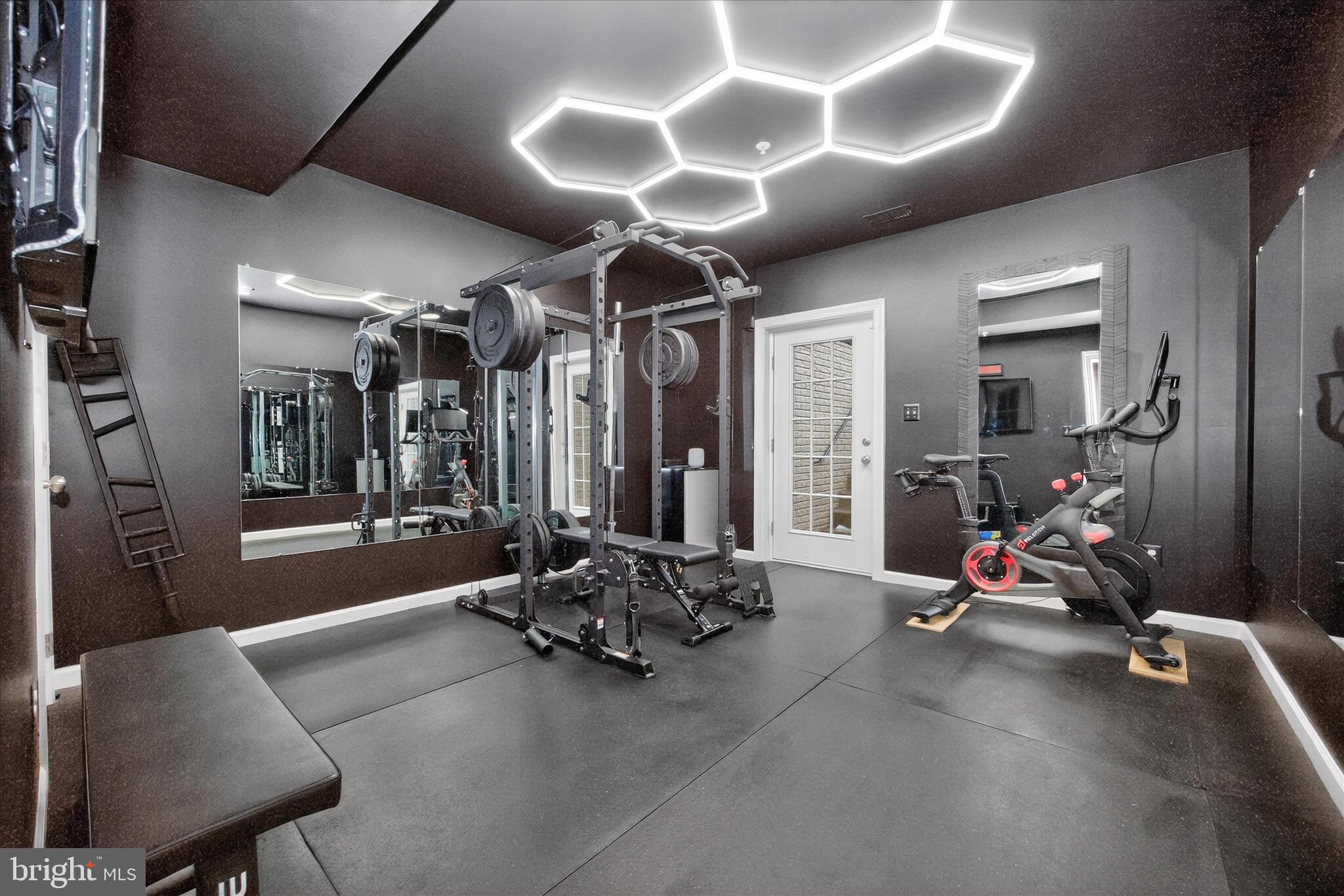 VILLAGES OF URBANA - Residential