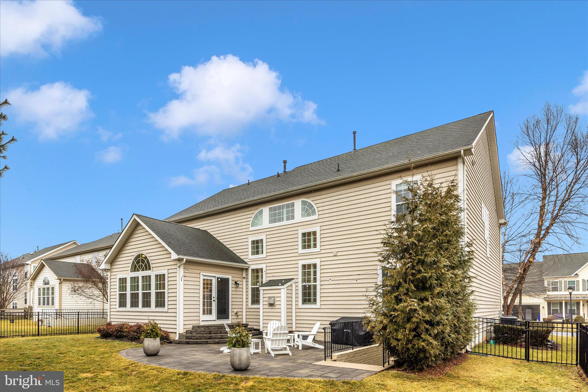 VILLAGES OF URBANA - Residential