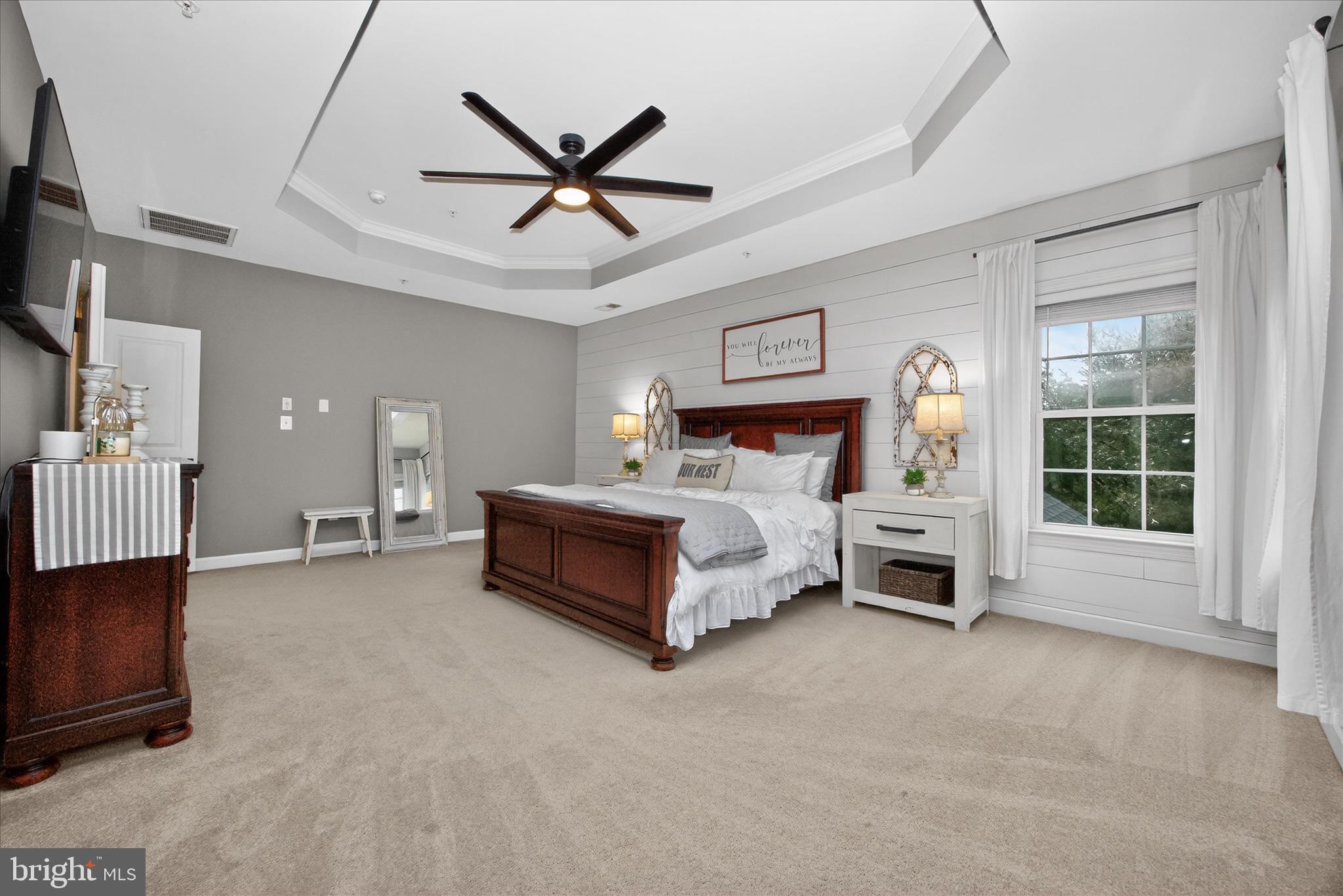 VILLAGES OF URBANA - Residential