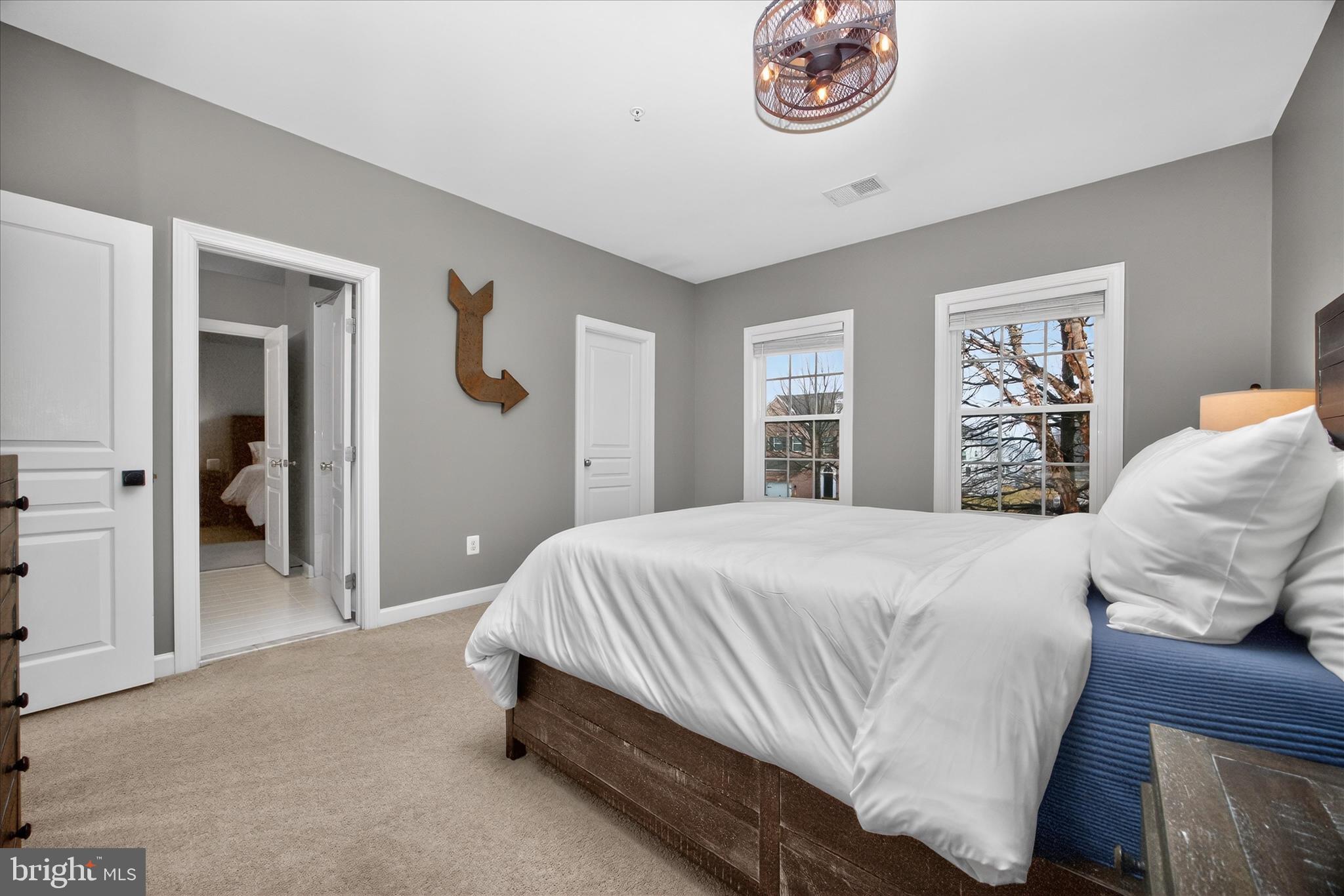 VILLAGES OF URBANA - Residential